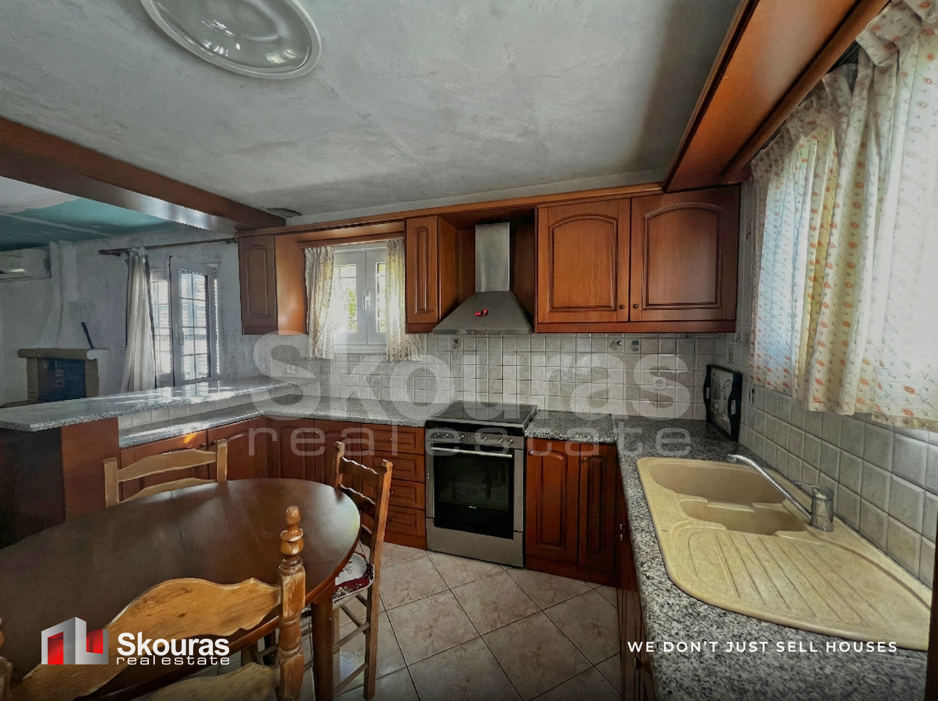 Gallery image 14