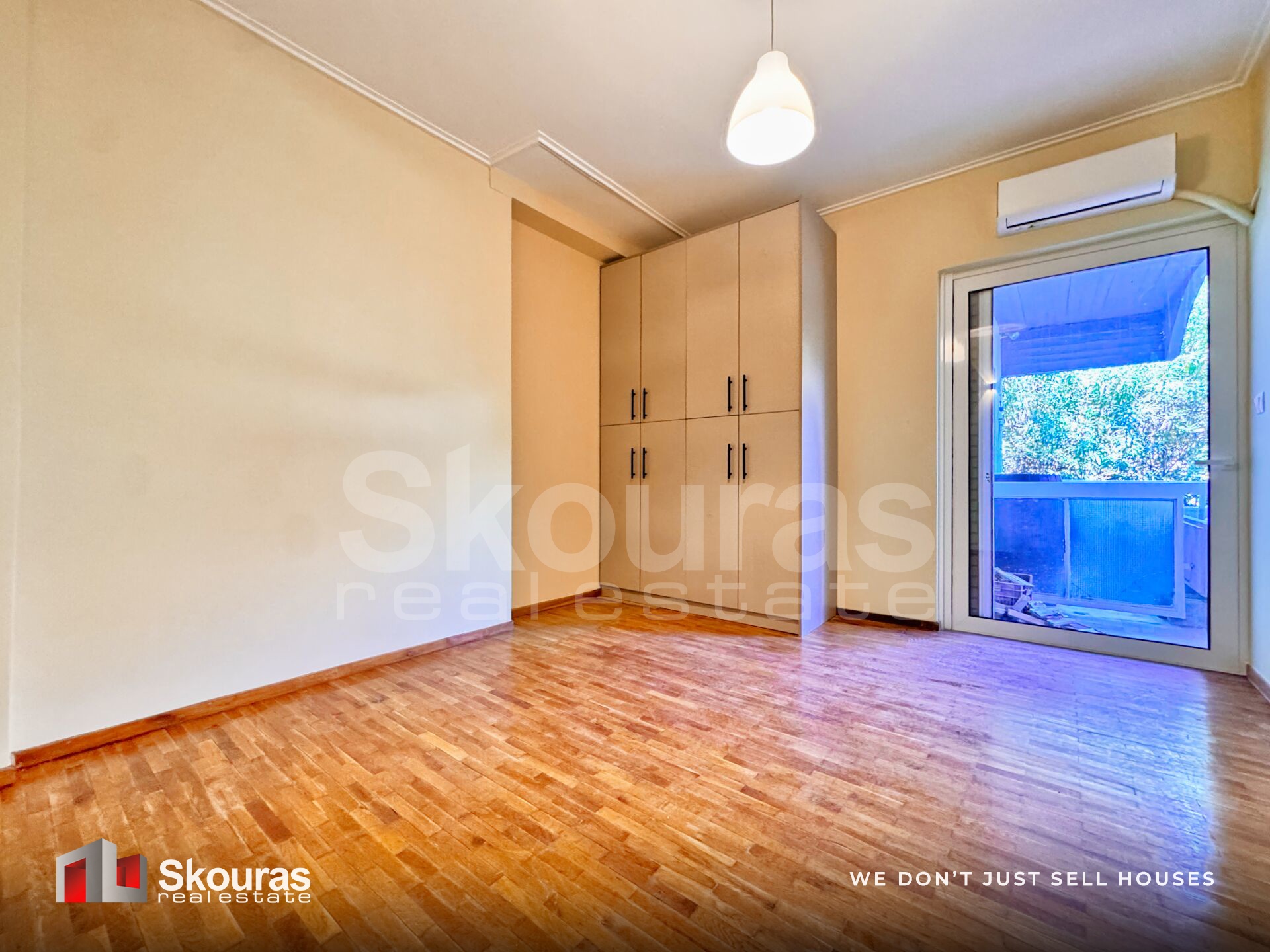 Gallery image 13