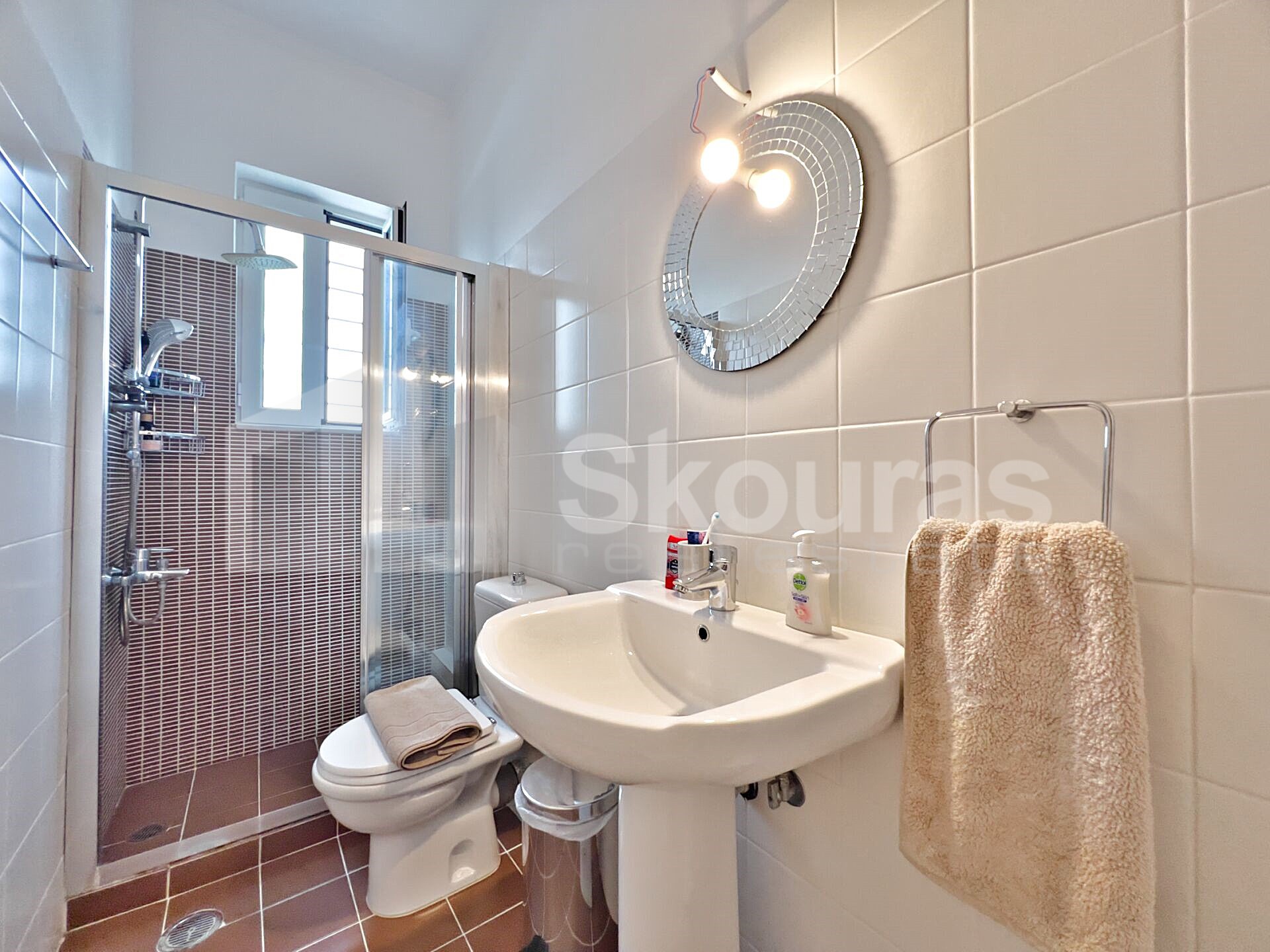 Gallery image 17