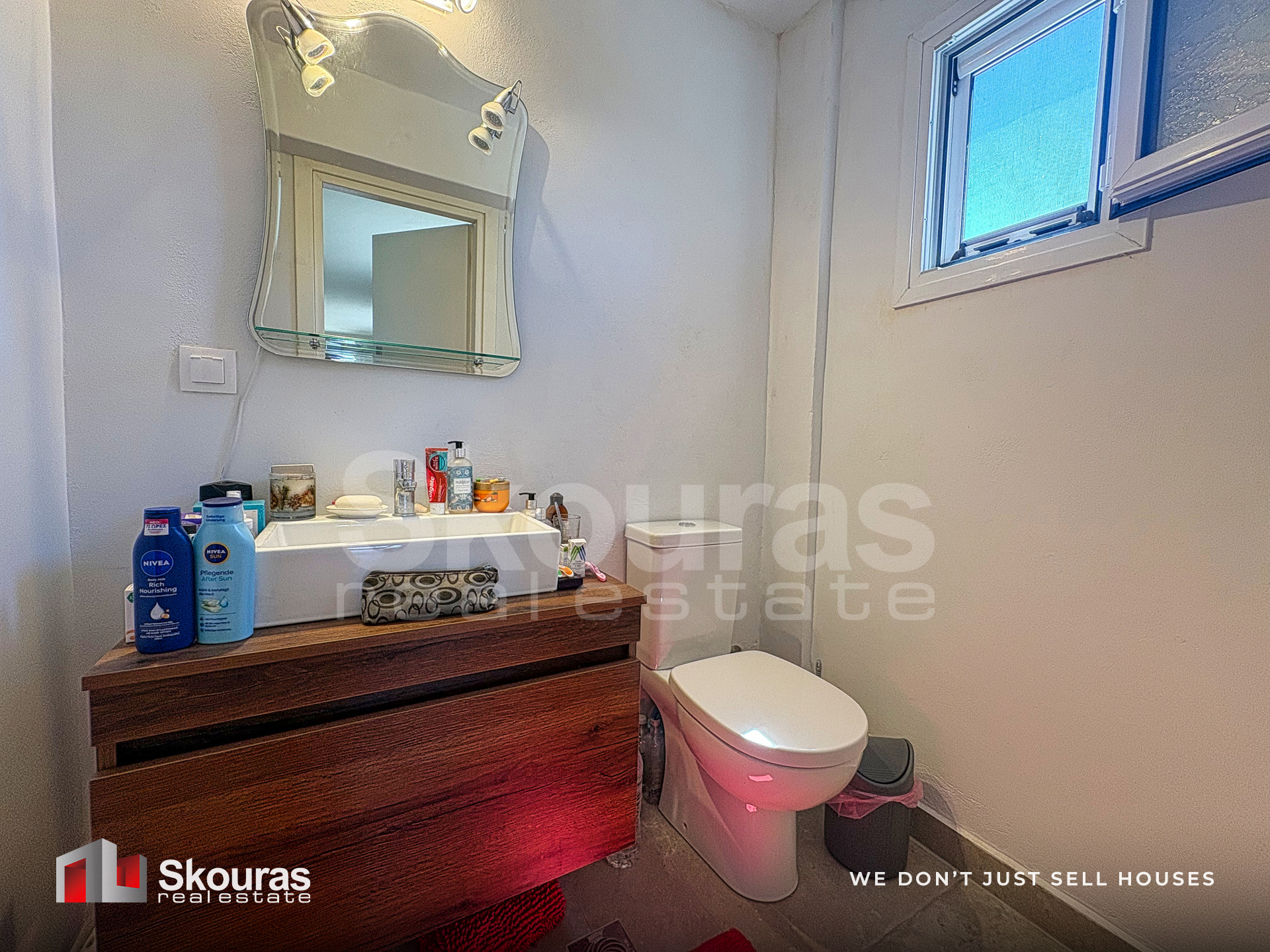 Gallery image 15