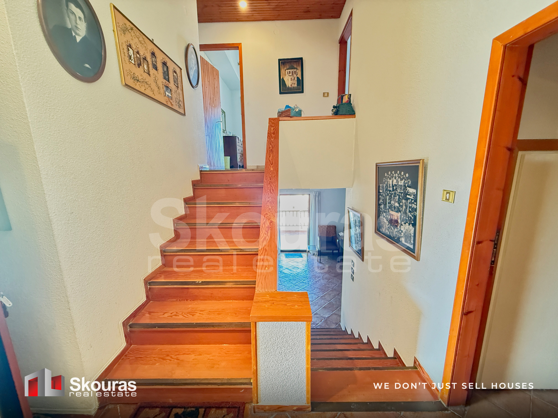 Gallery image 14