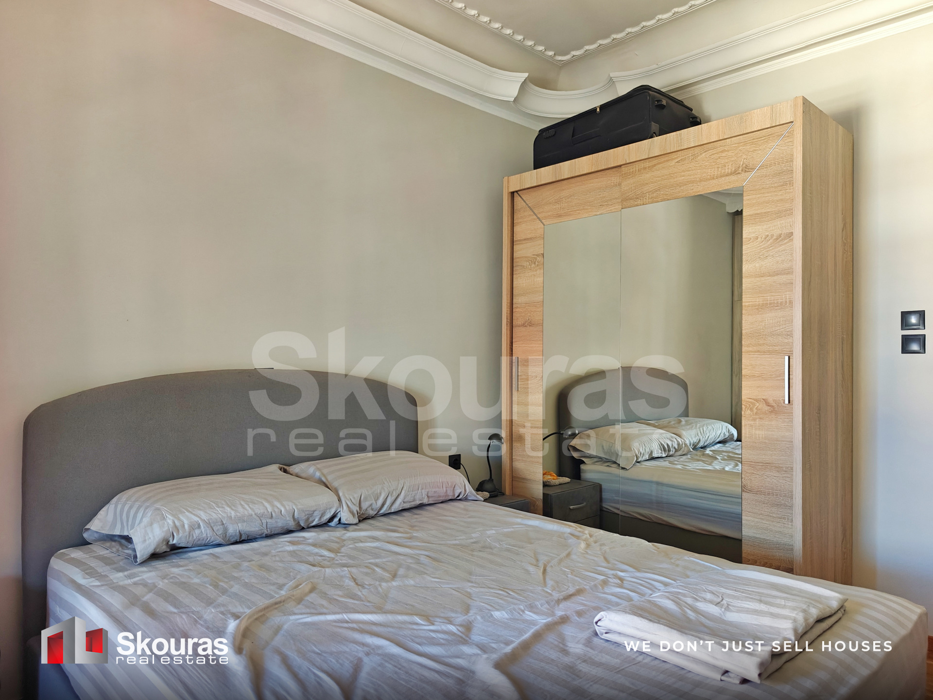 Gallery image 16