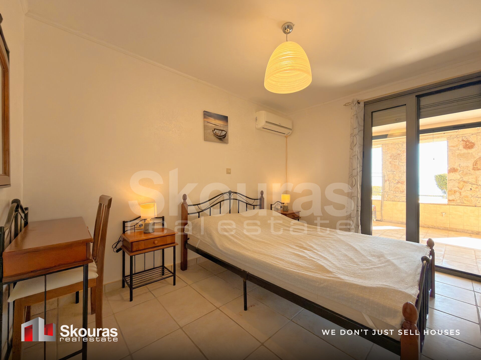 Gallery image 16