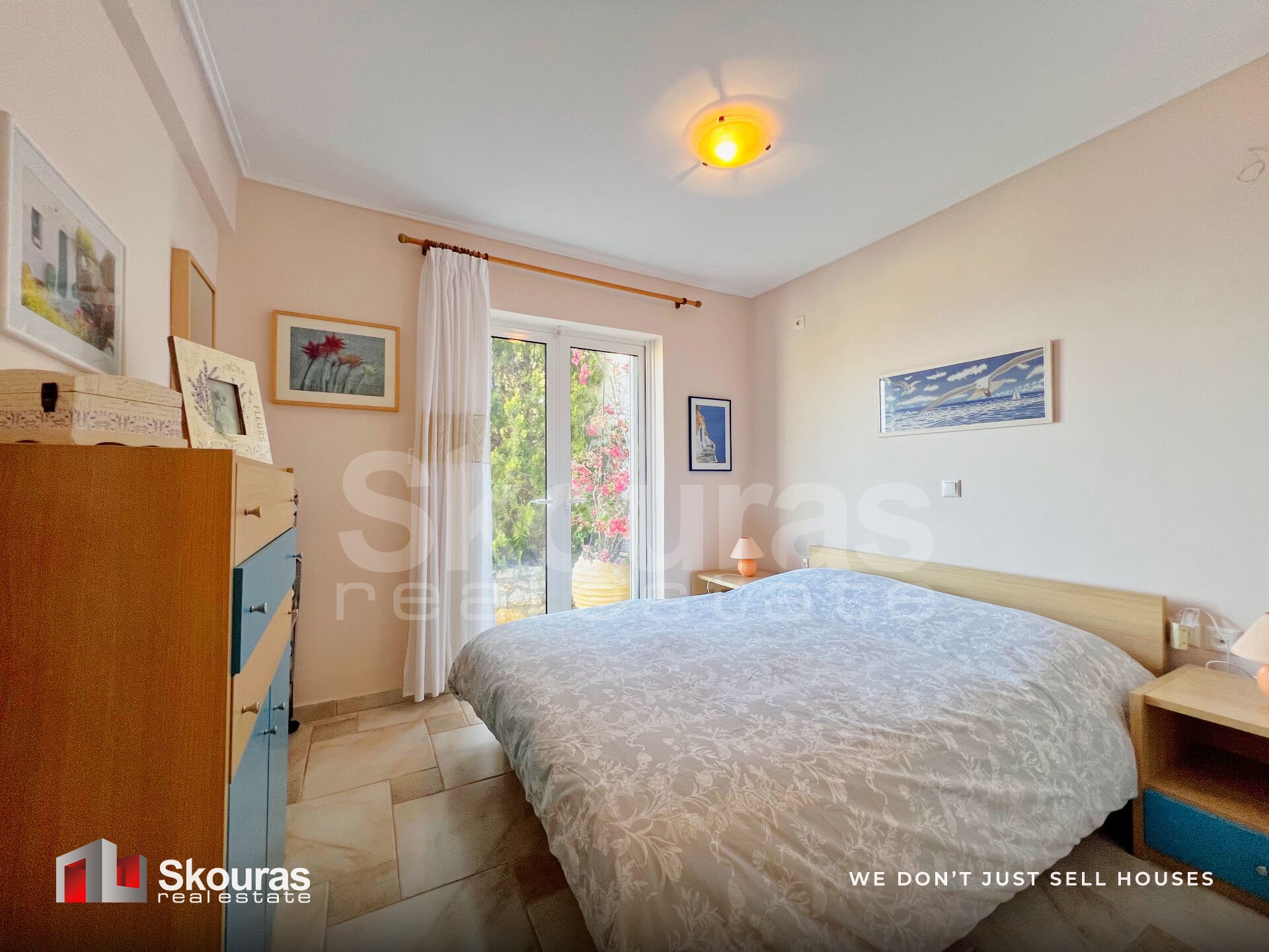 Gallery image 14