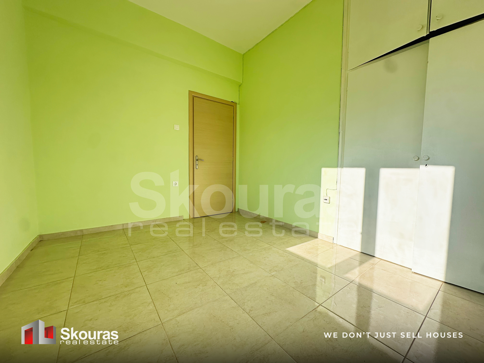 Gallery image 16