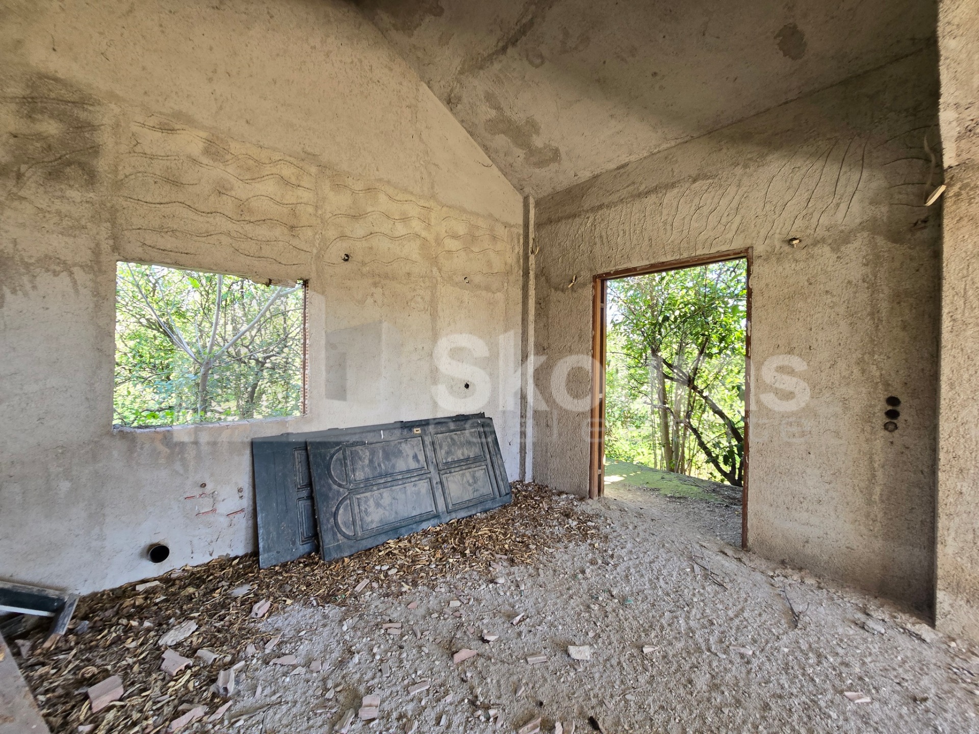 Gallery image 16