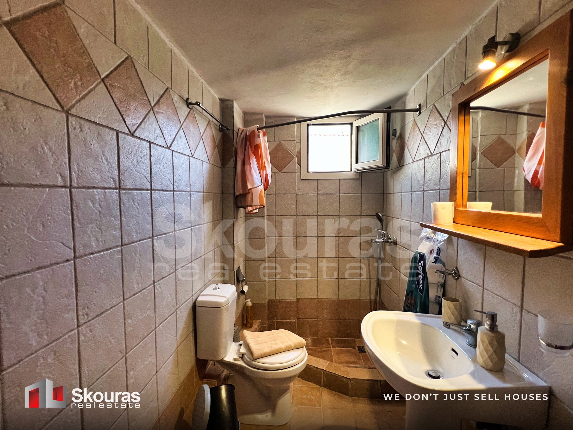 Gallery image 11