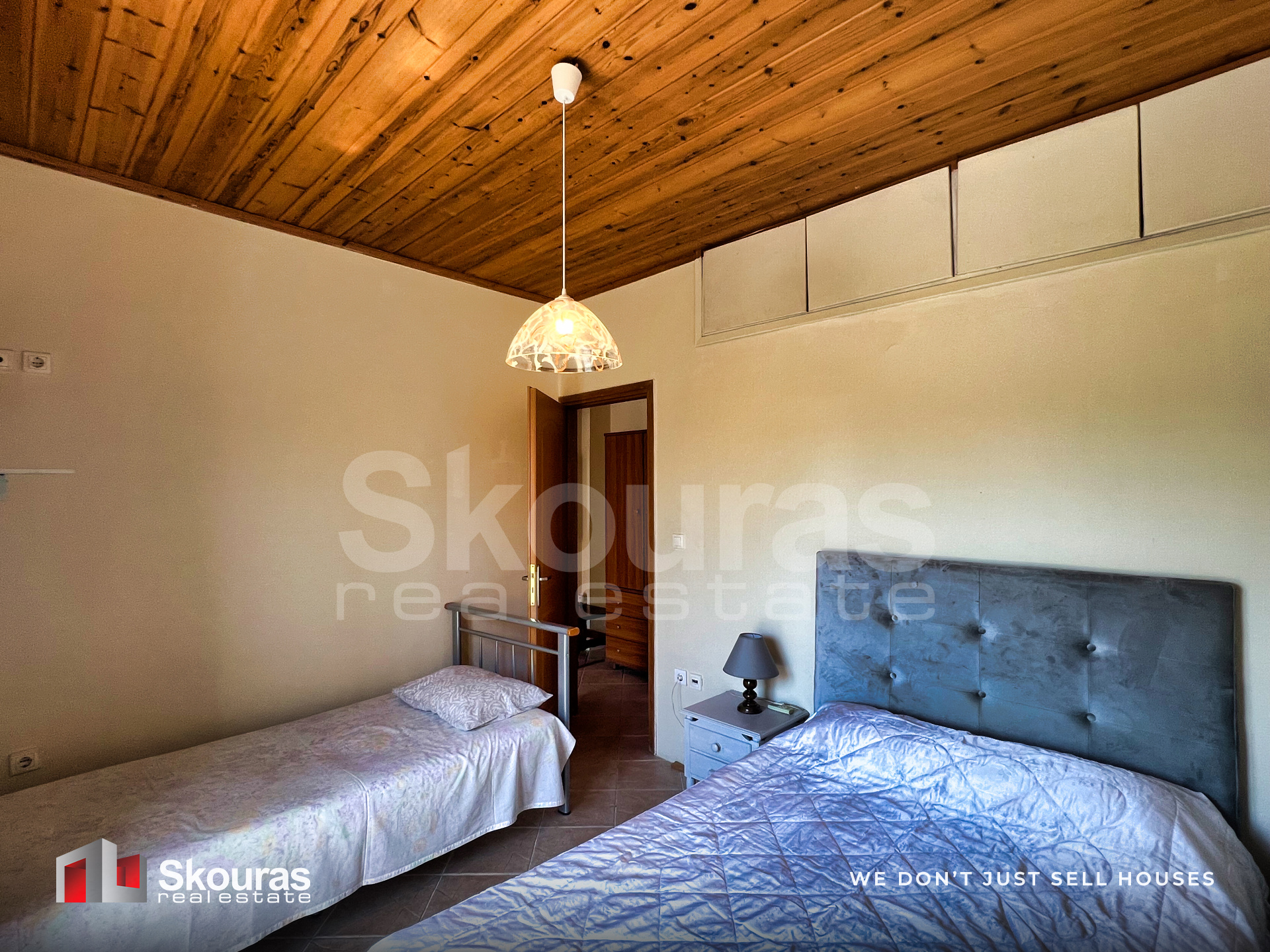 Gallery image 13