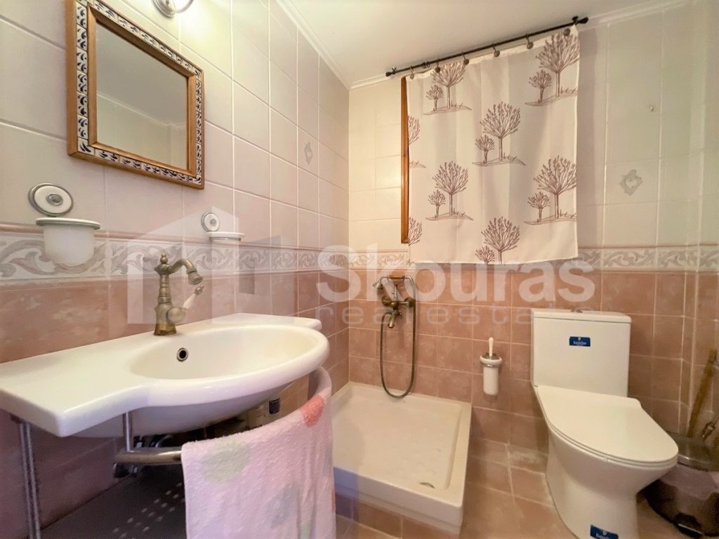 Gallery image 25