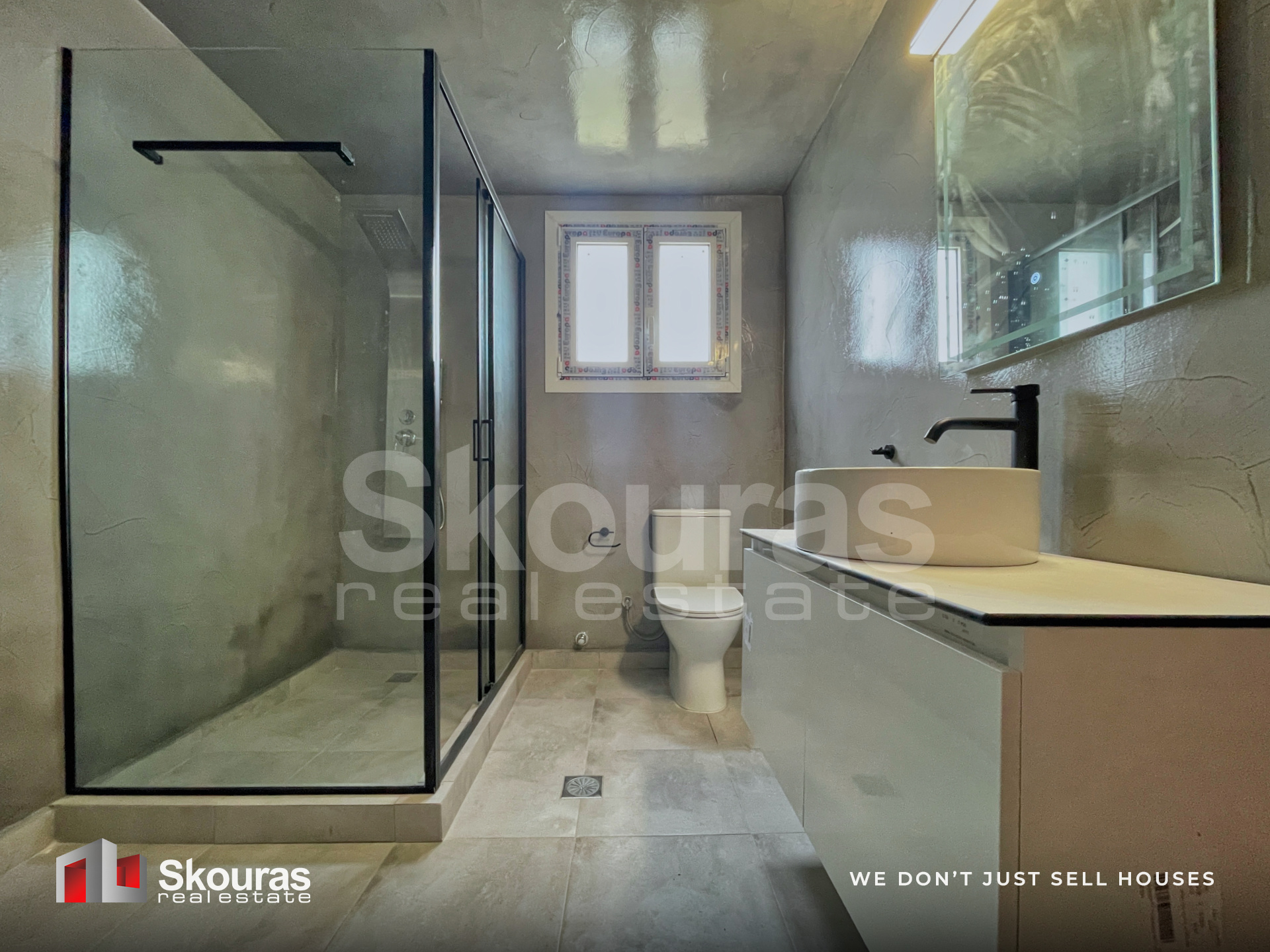 Gallery image 10
