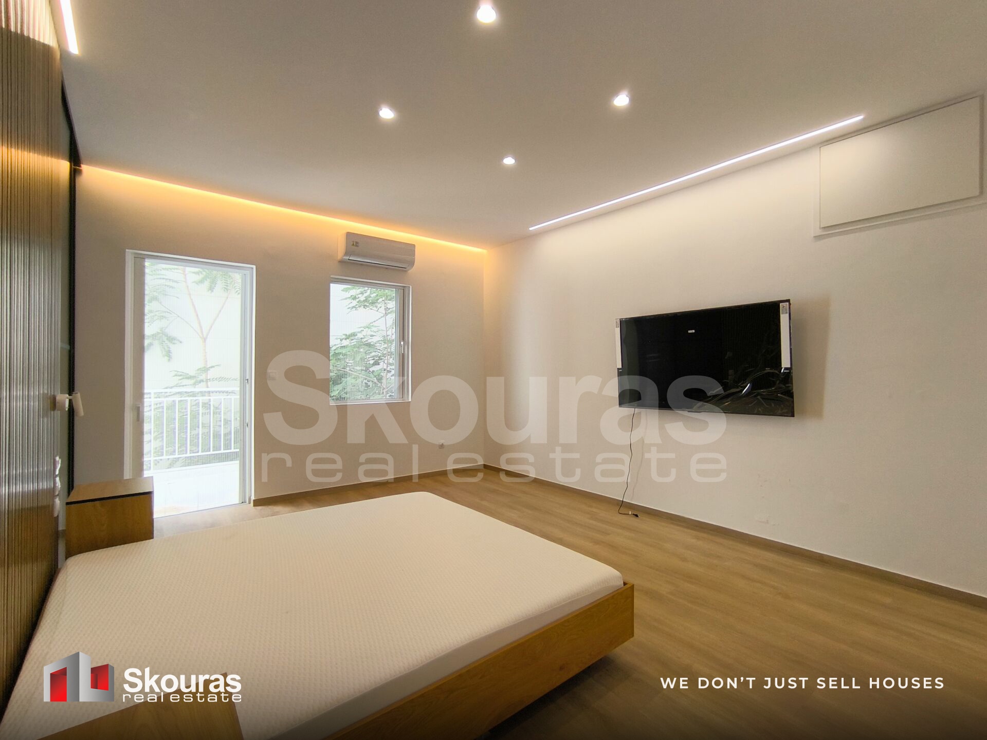 Gallery image 17