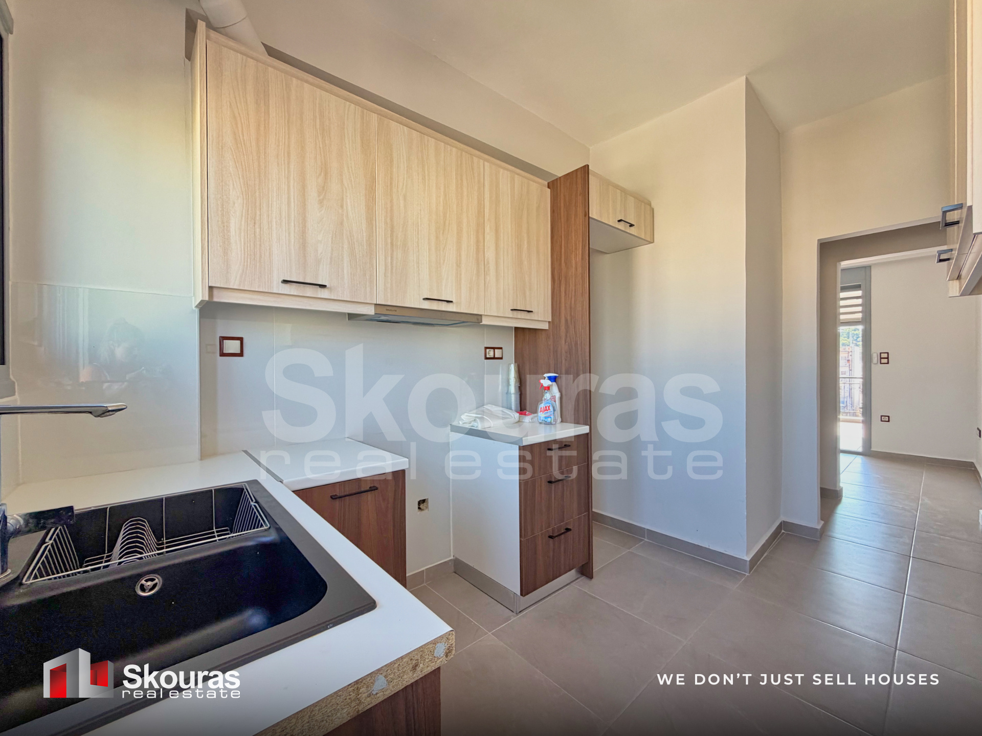 Gallery image 9