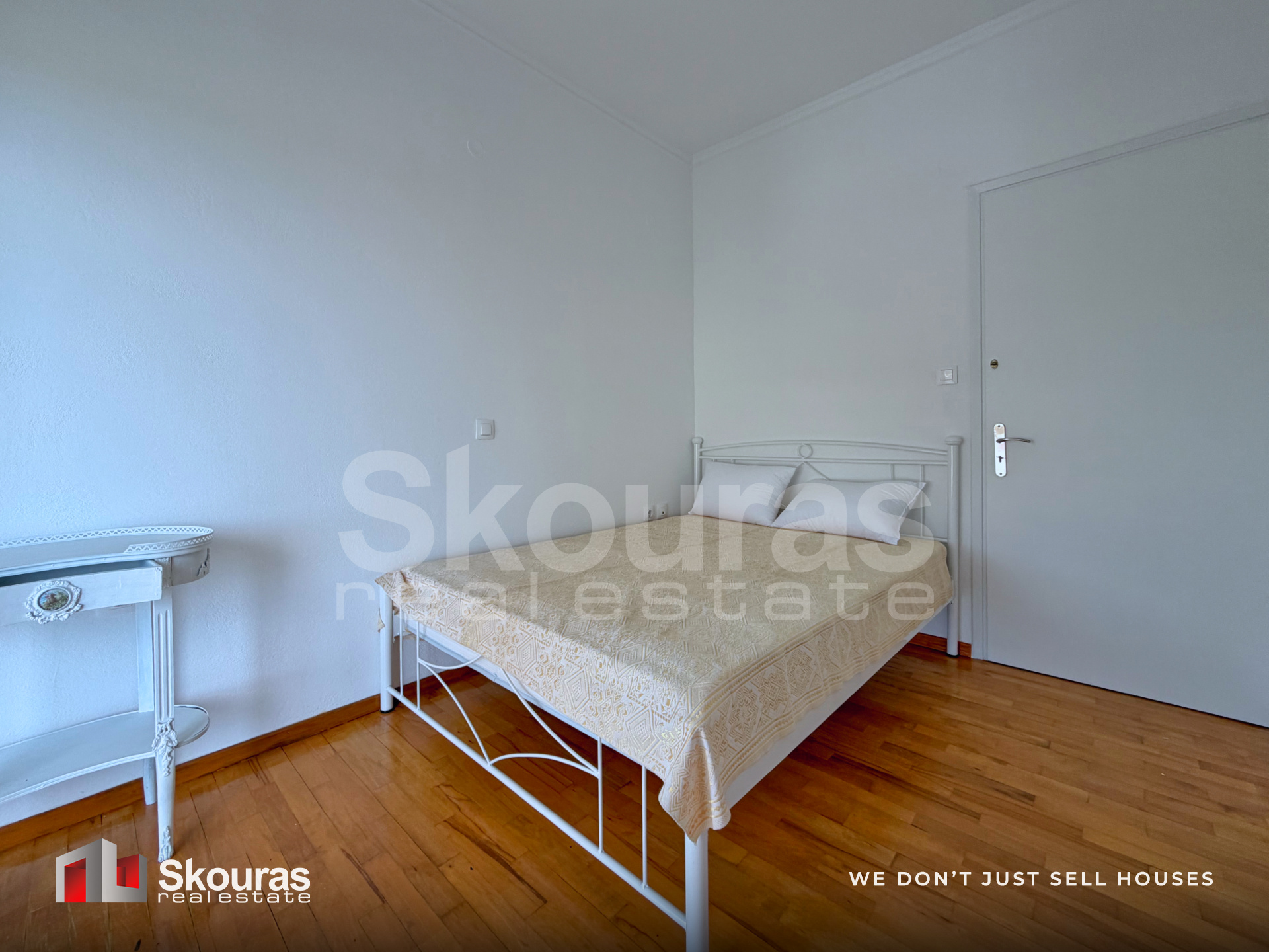 Gallery image 15