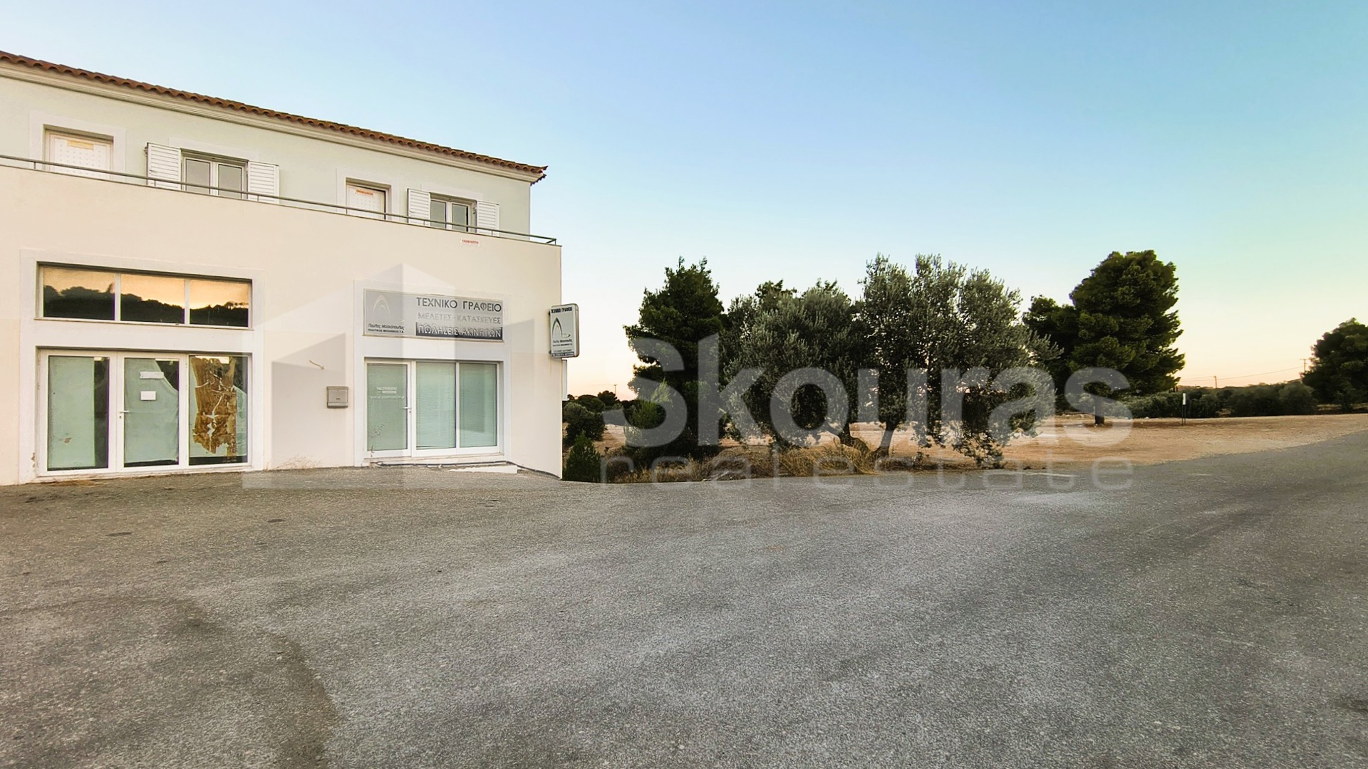 Gallery image 14