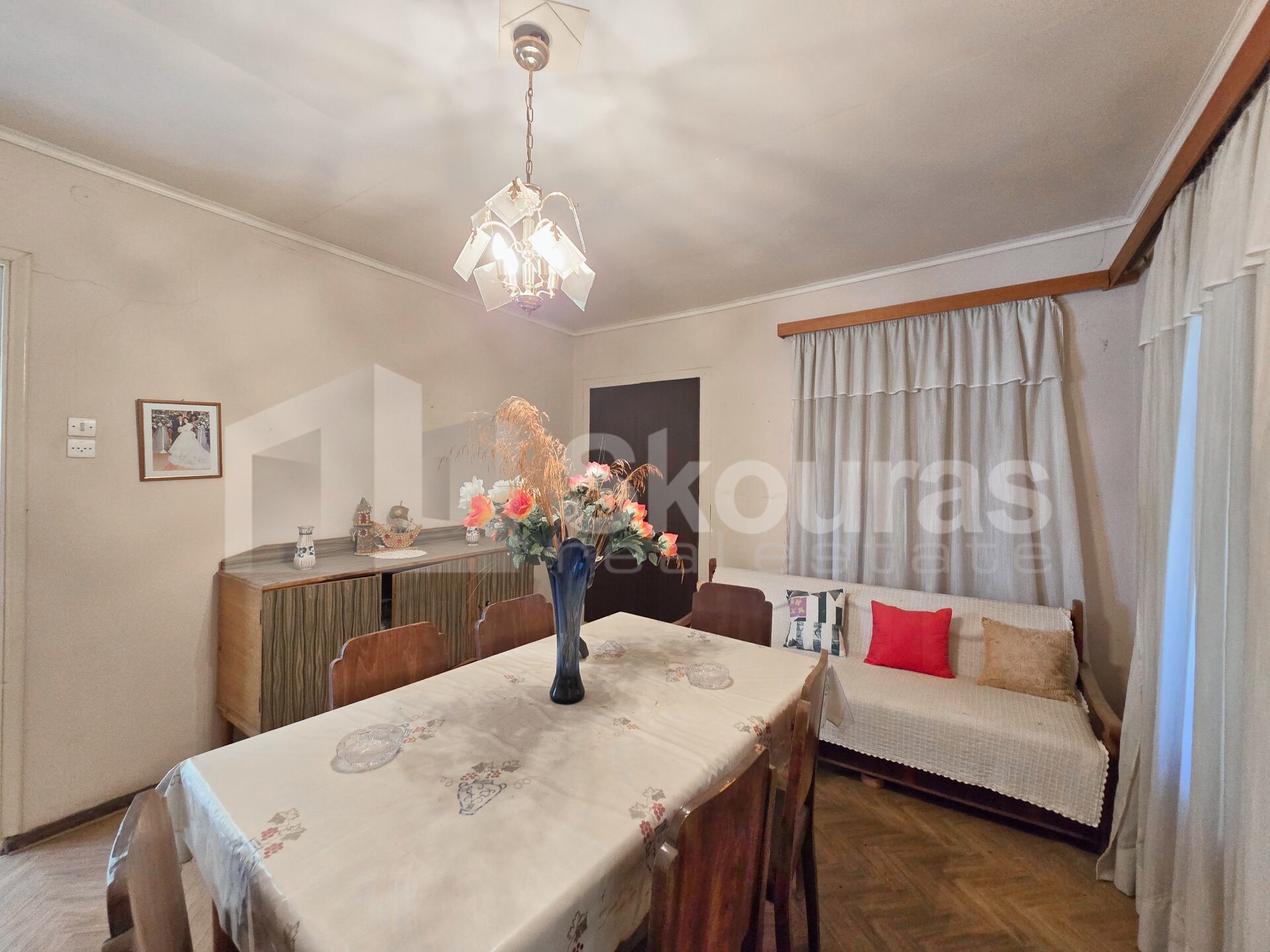 Gallery image 11