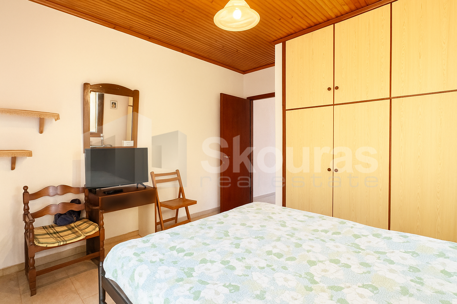 Gallery image 16