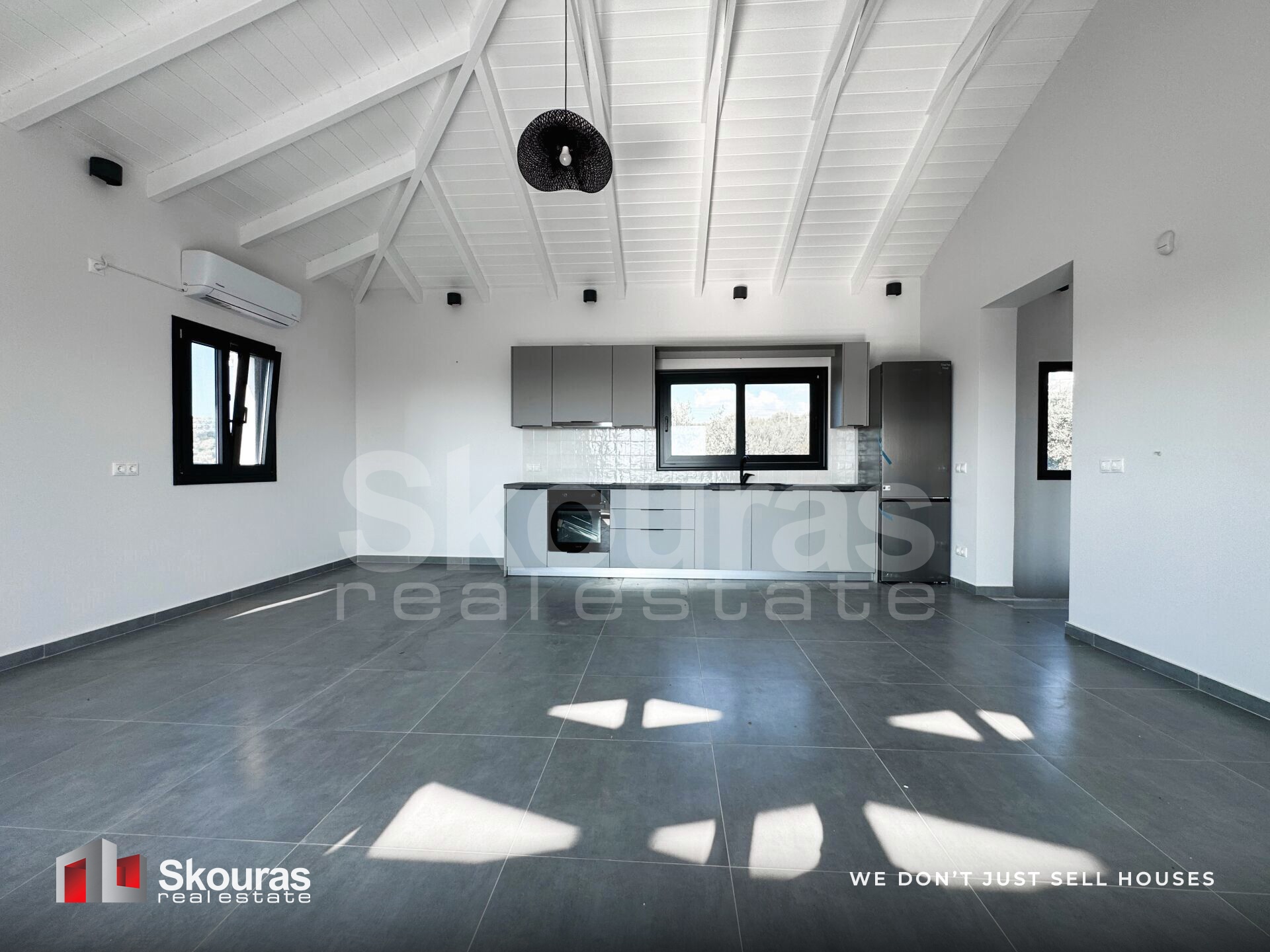 Gallery image 12