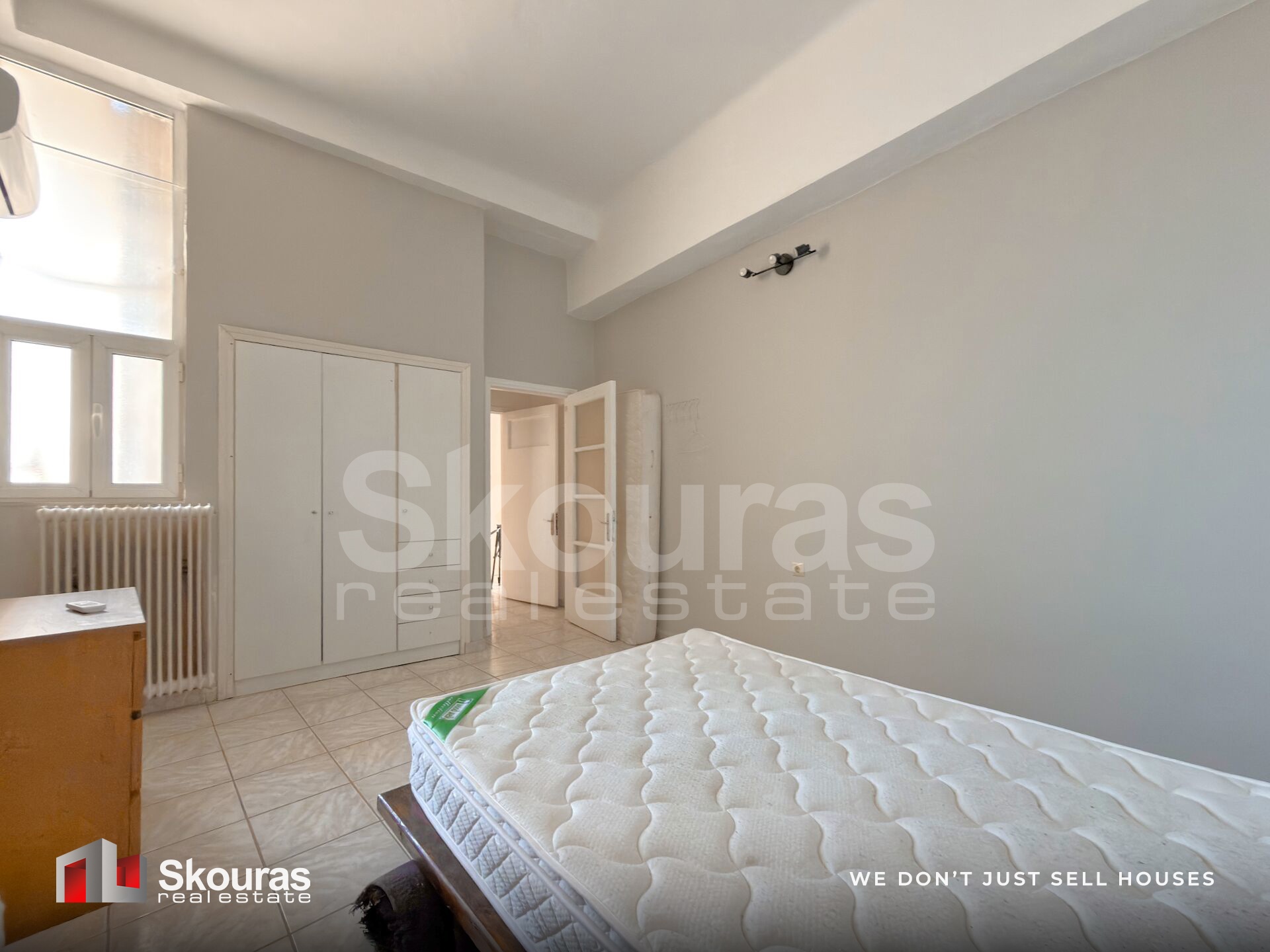 Gallery image 16