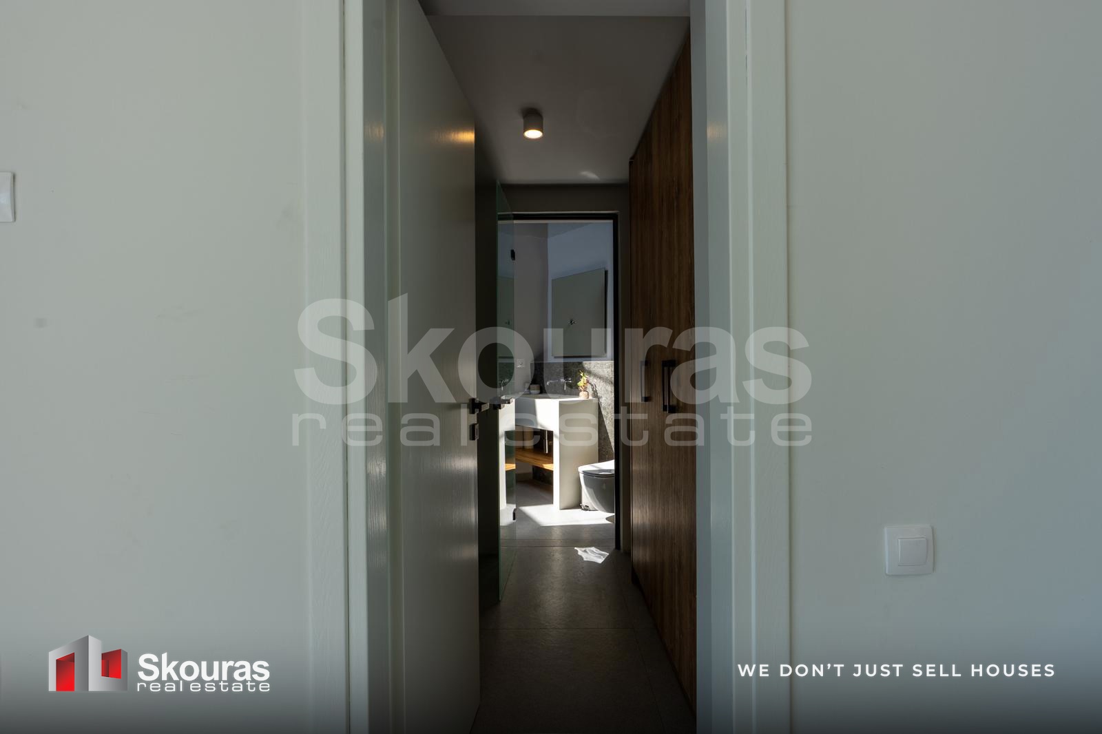 Gallery image 13
