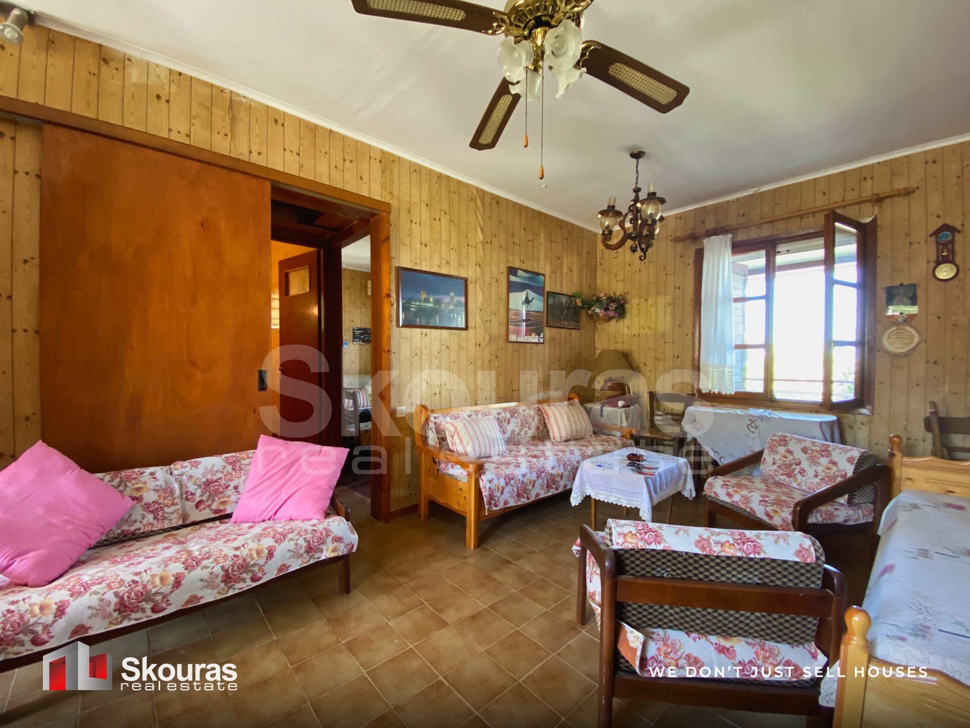 Gallery image 13
