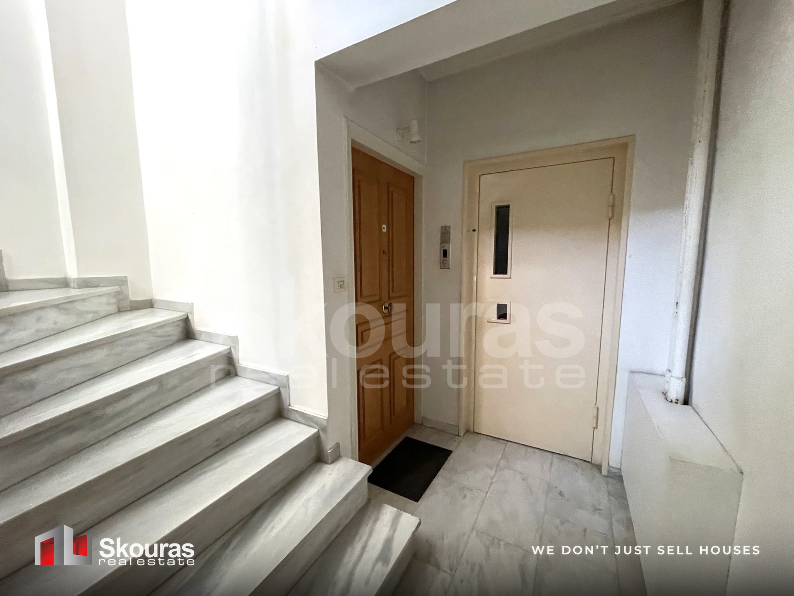 Gallery image 16