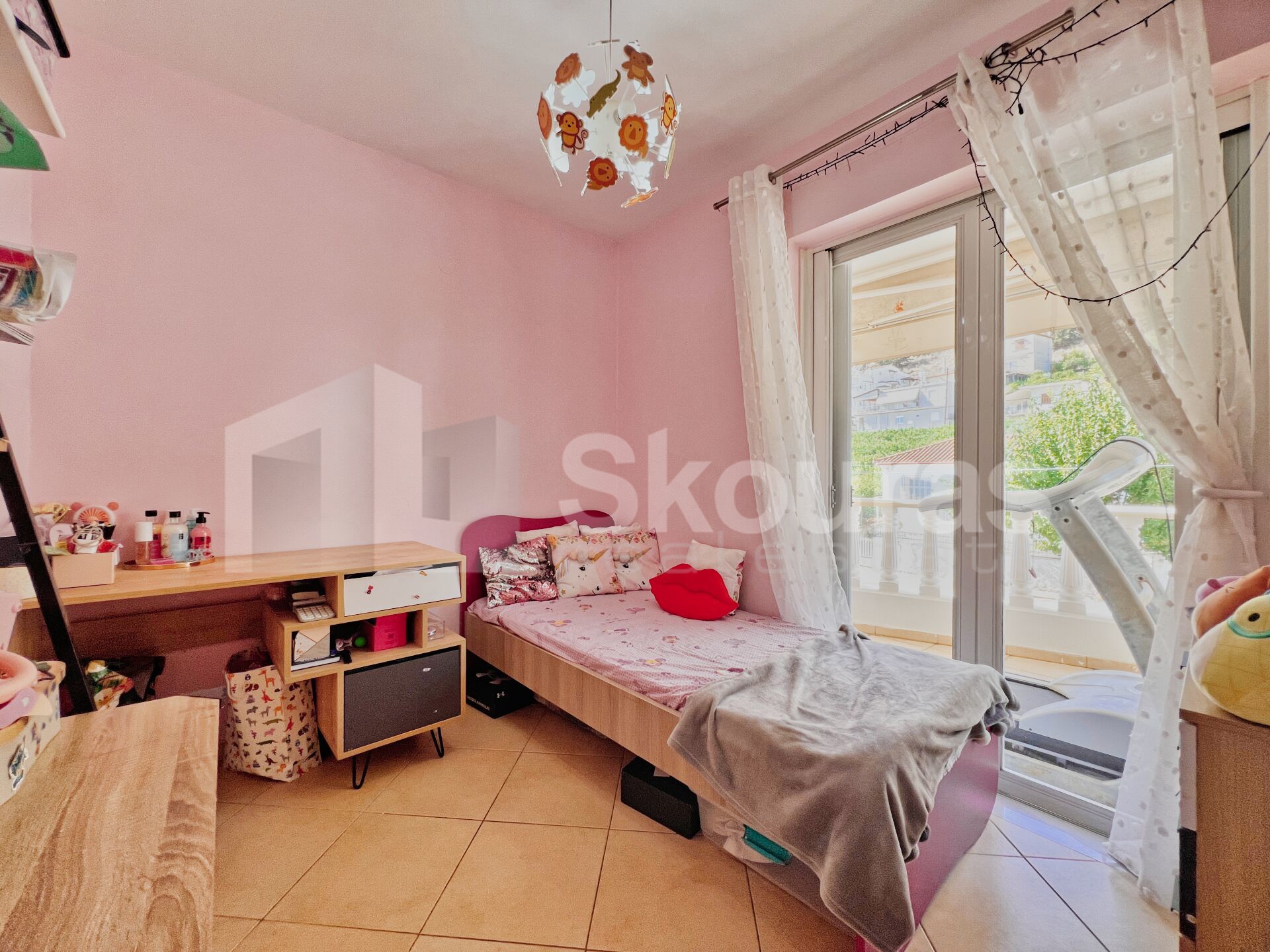 Gallery image 14