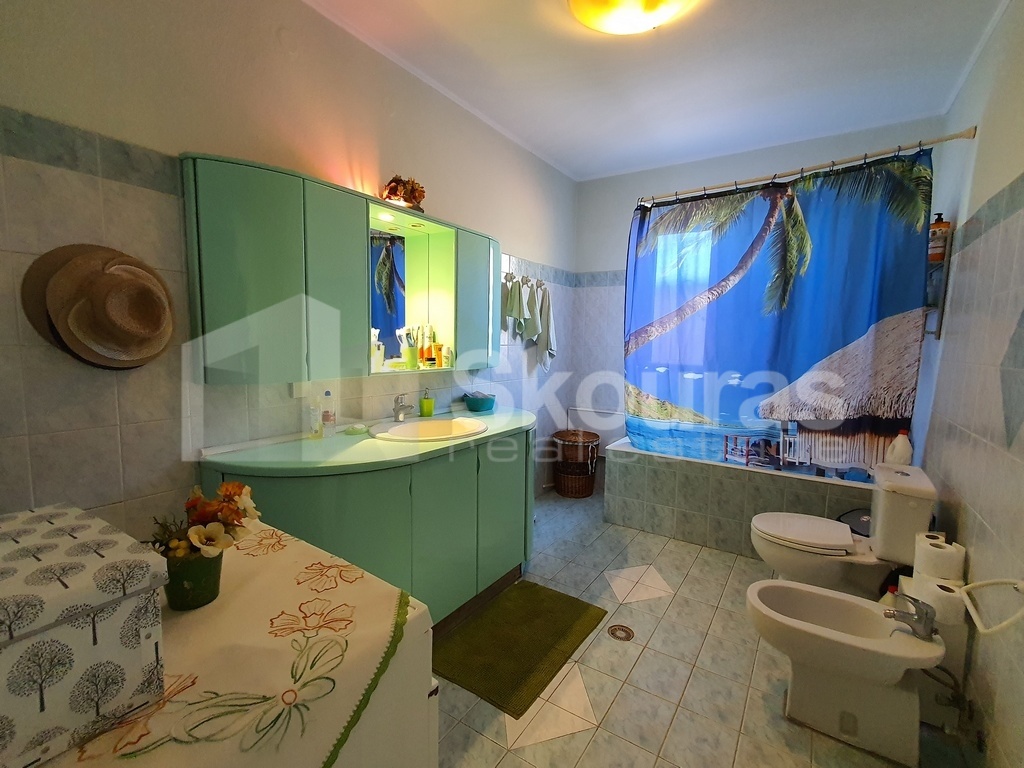 Gallery image 10
