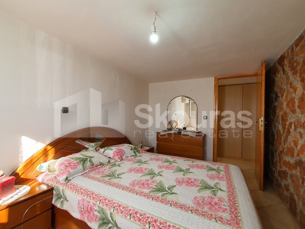 Gallery image 16