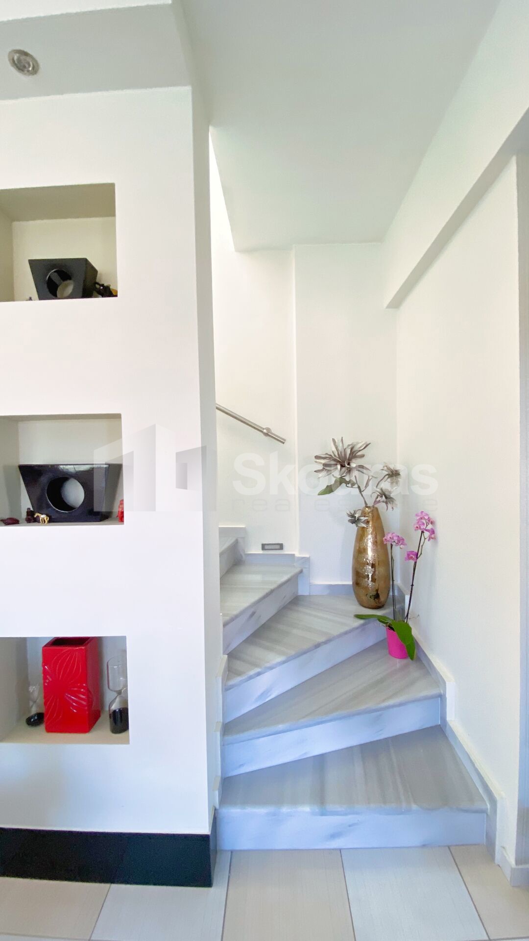 Gallery image 14