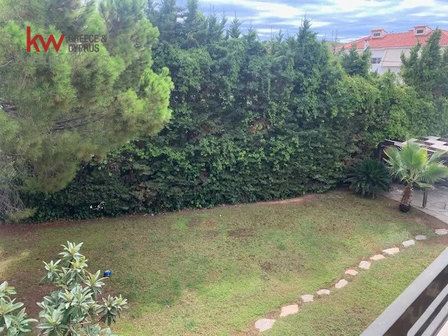 Gallery image 12
