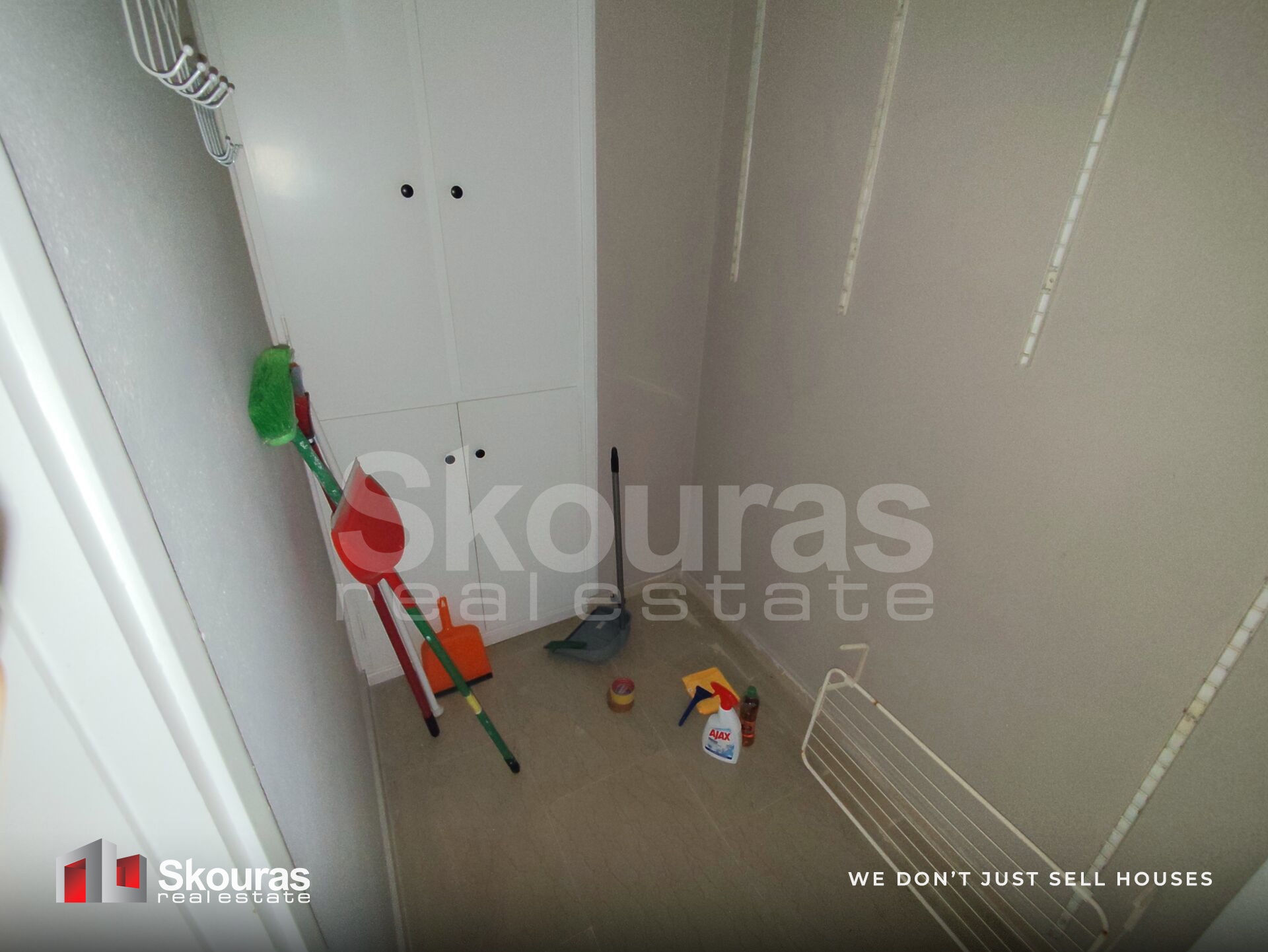 Gallery image 14