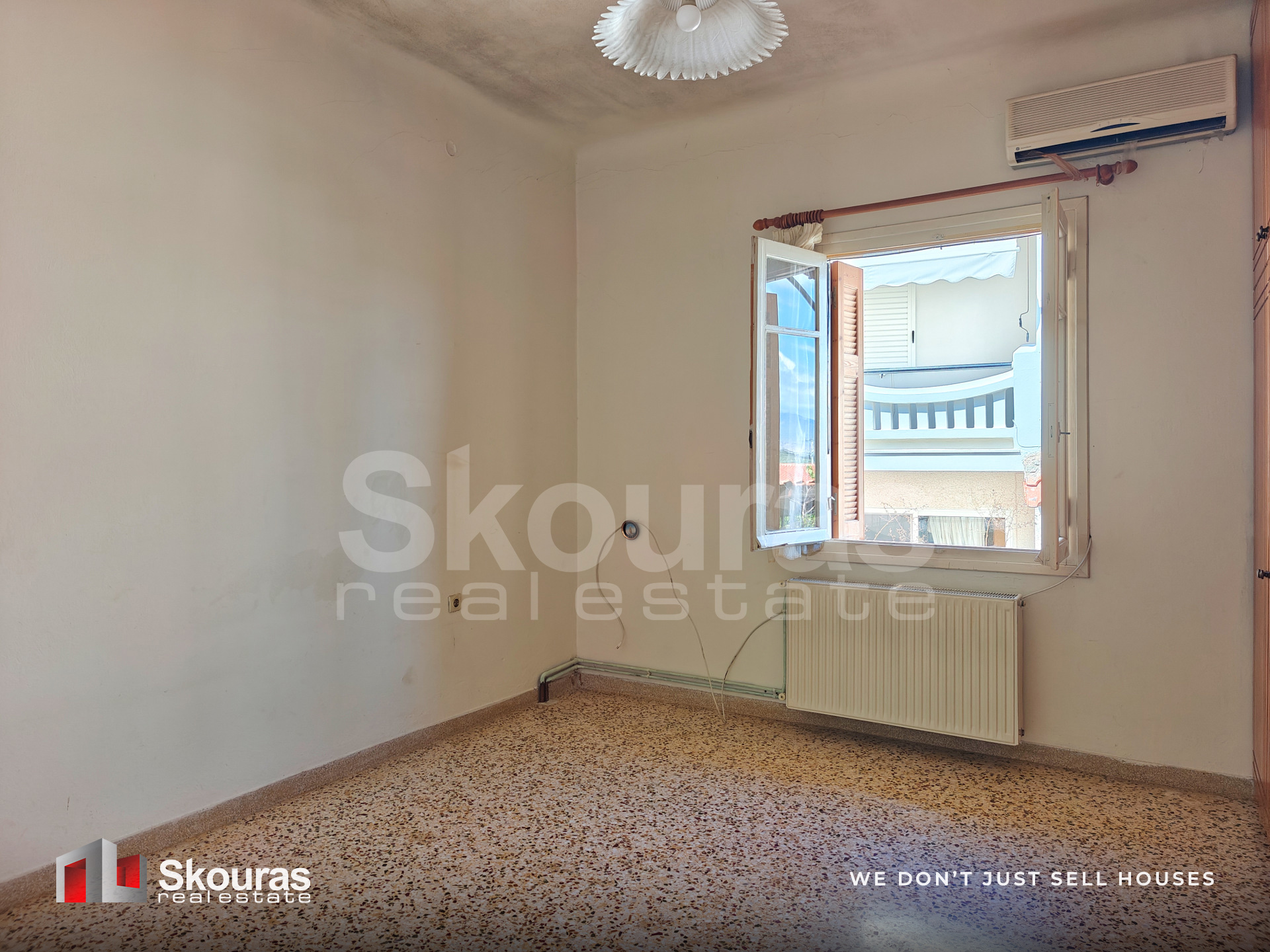 Gallery image 13