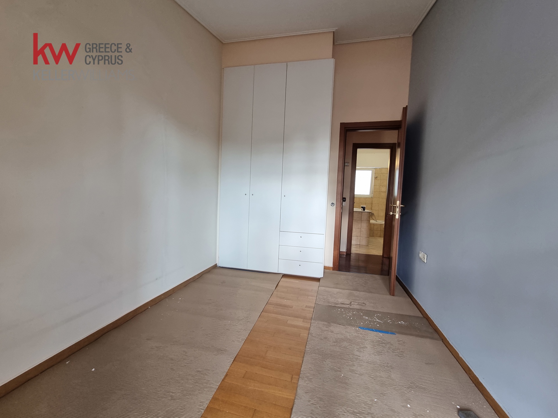 Gallery image 10