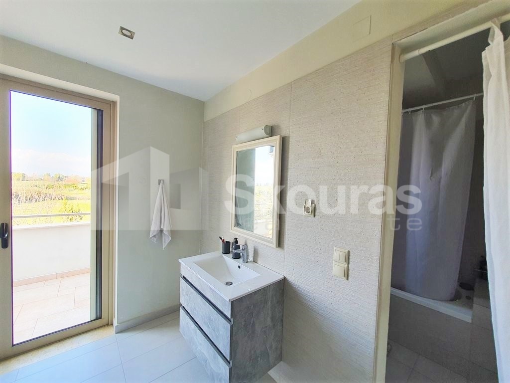 Gallery image 21