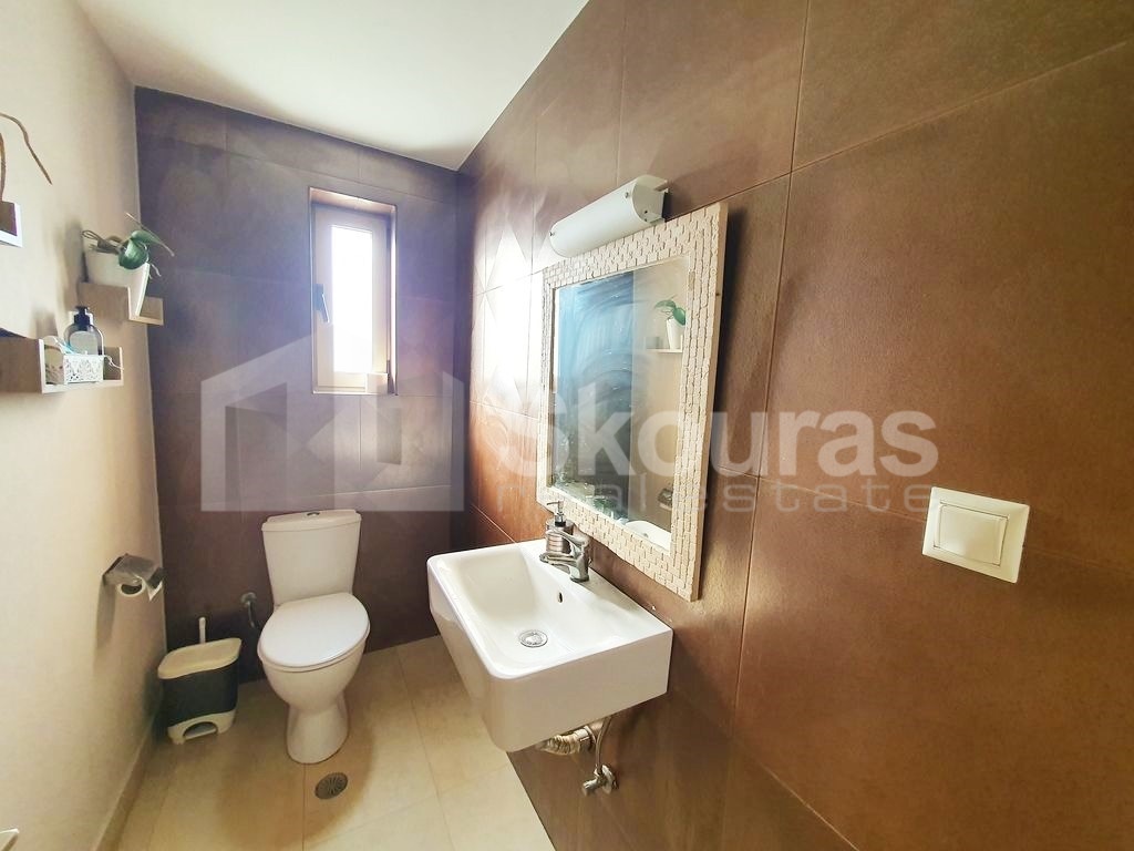Gallery image 10