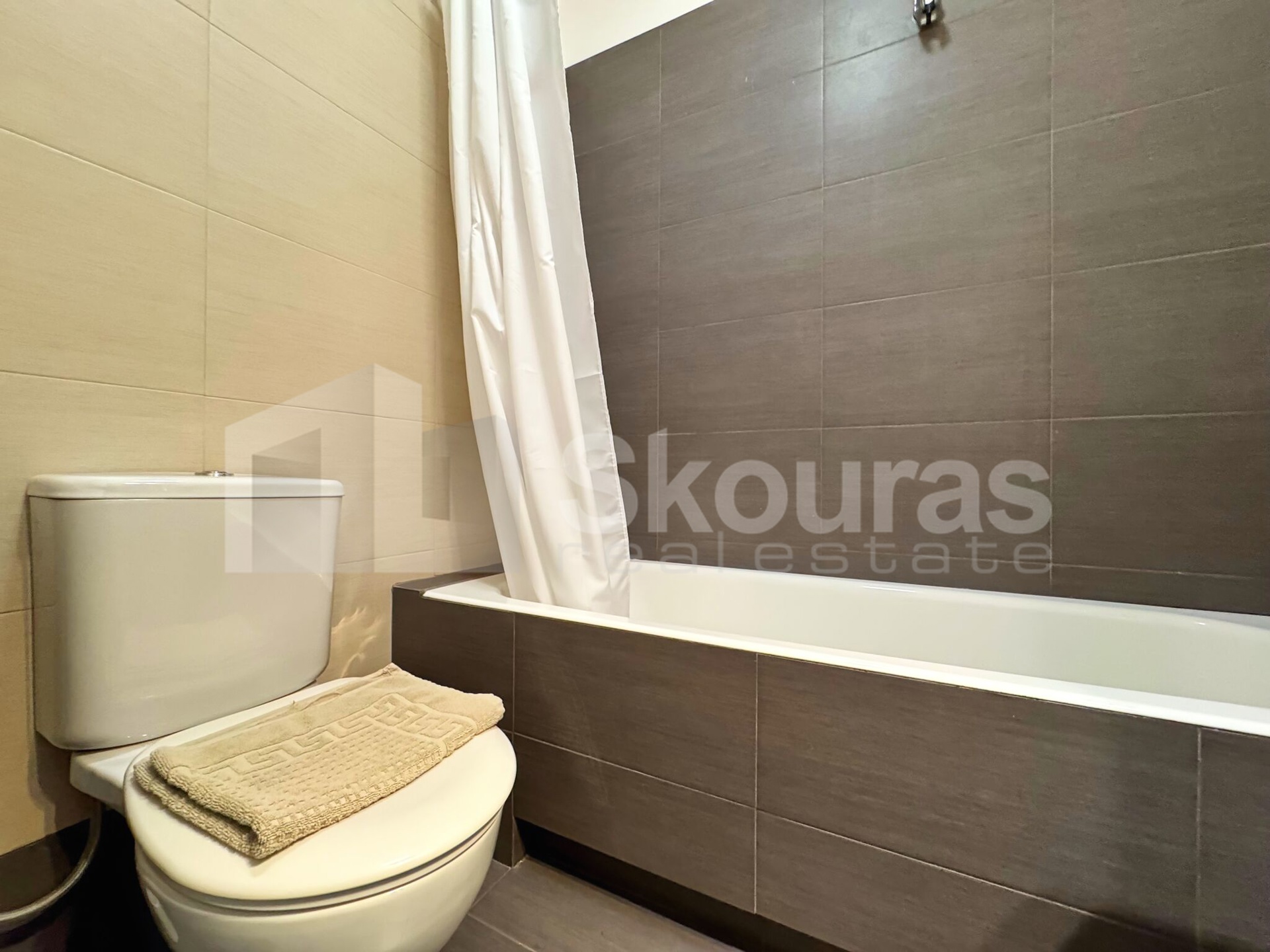 Gallery image 21