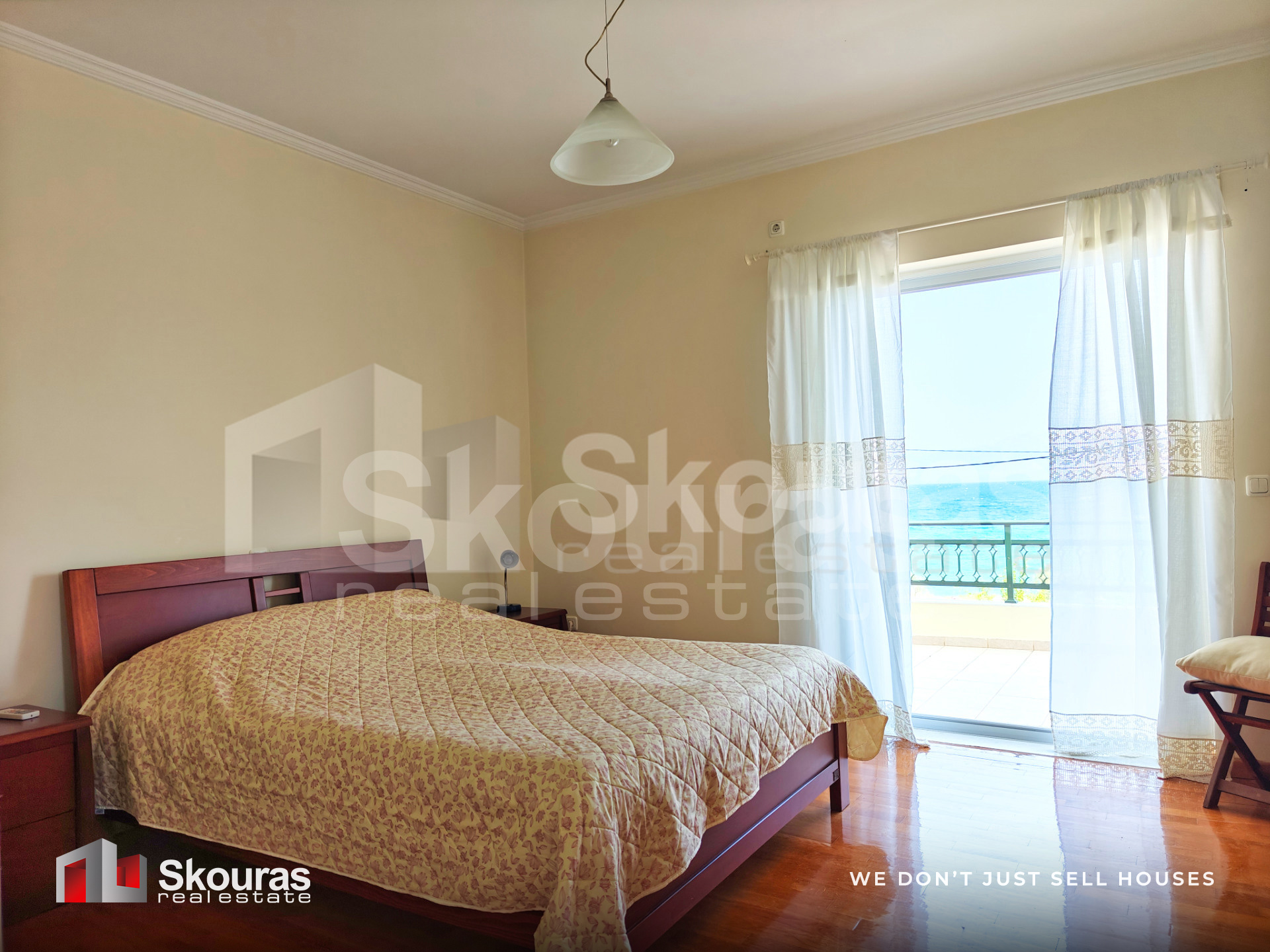 Gallery image 10