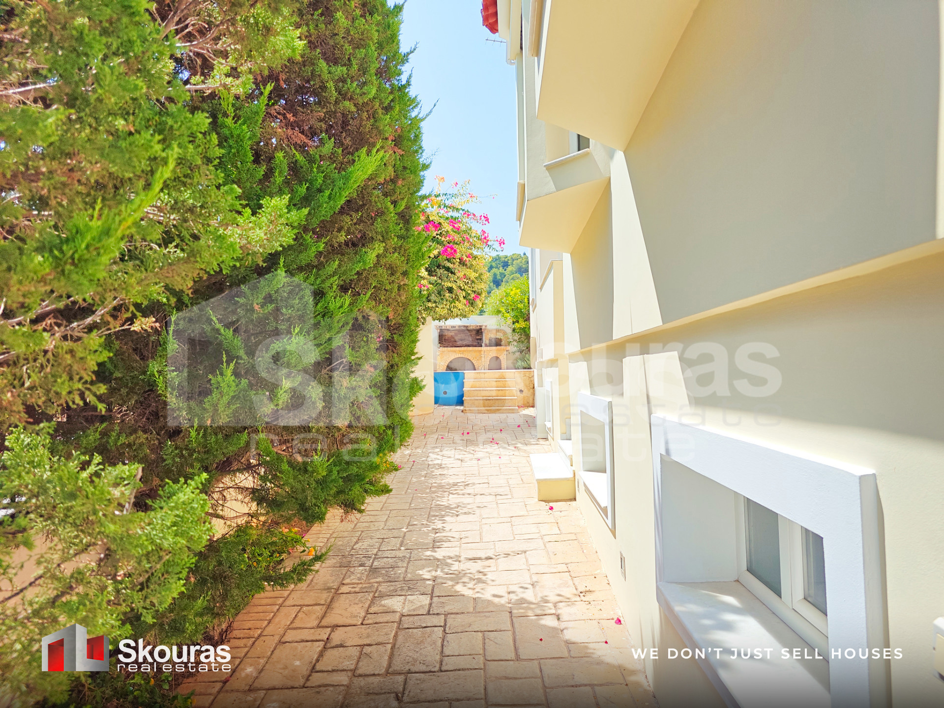 Gallery image 6
