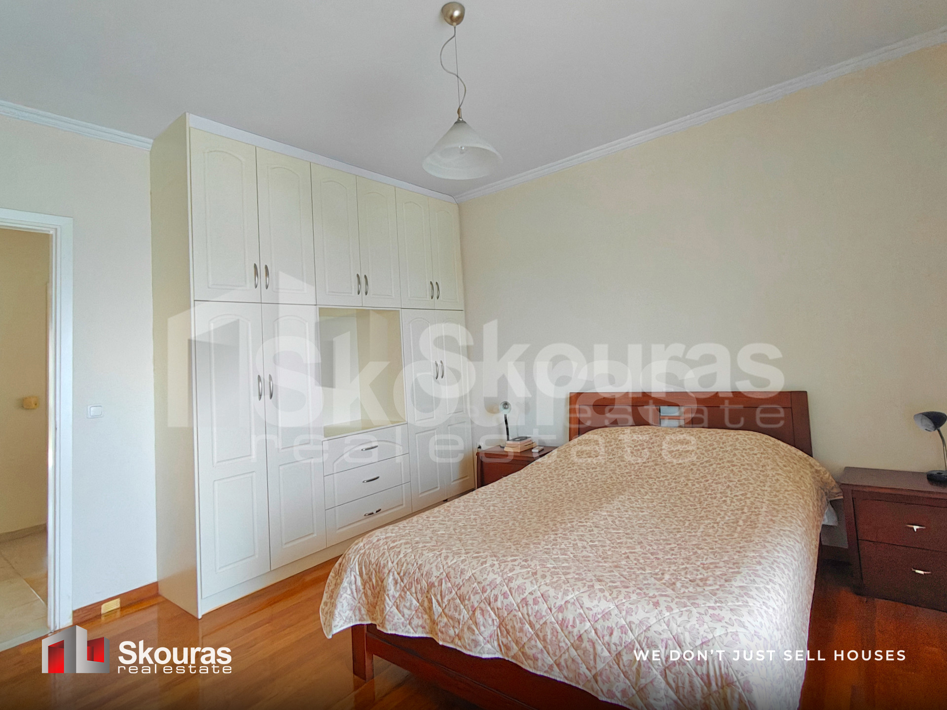Gallery image 11