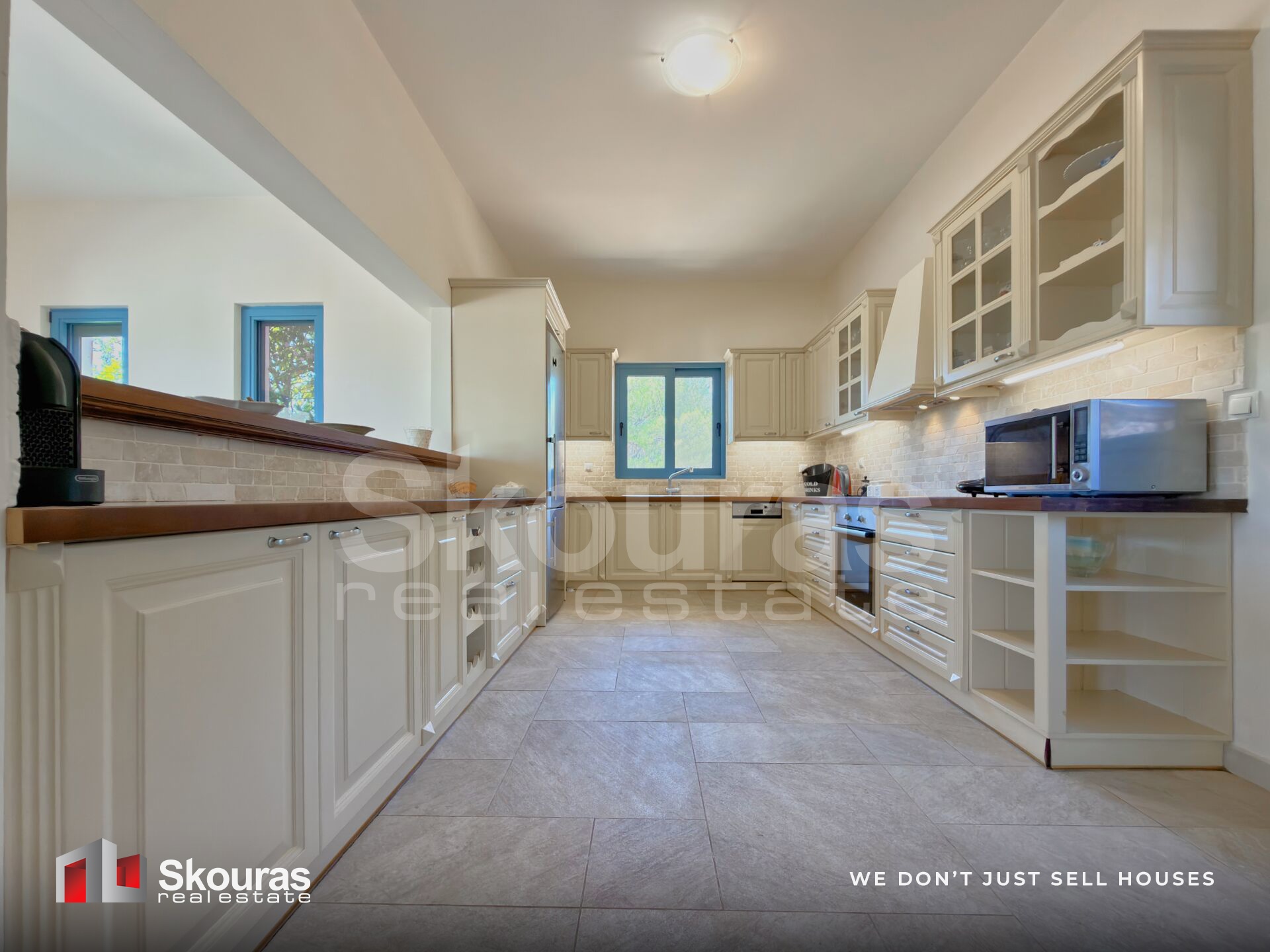 Gallery image 11
