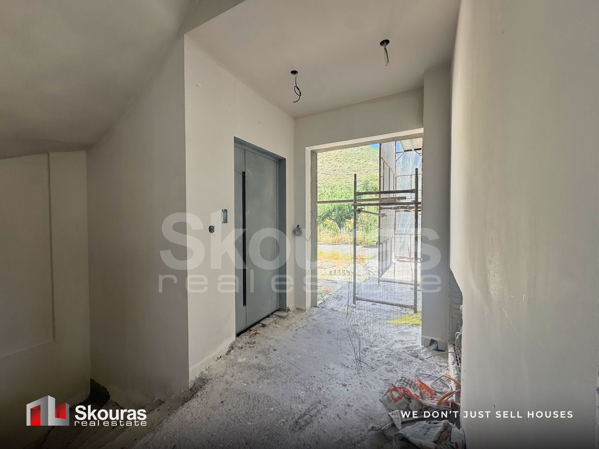 Gallery image 16