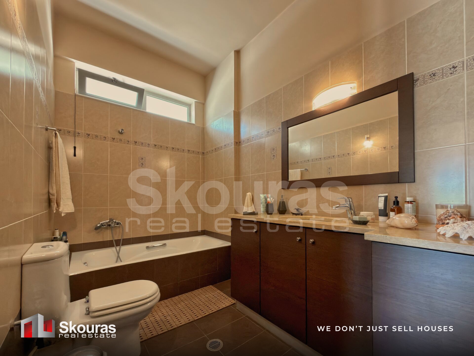 Gallery image 15