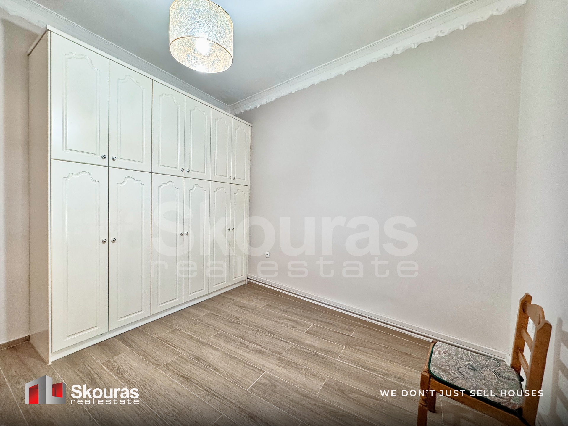 Gallery image 11