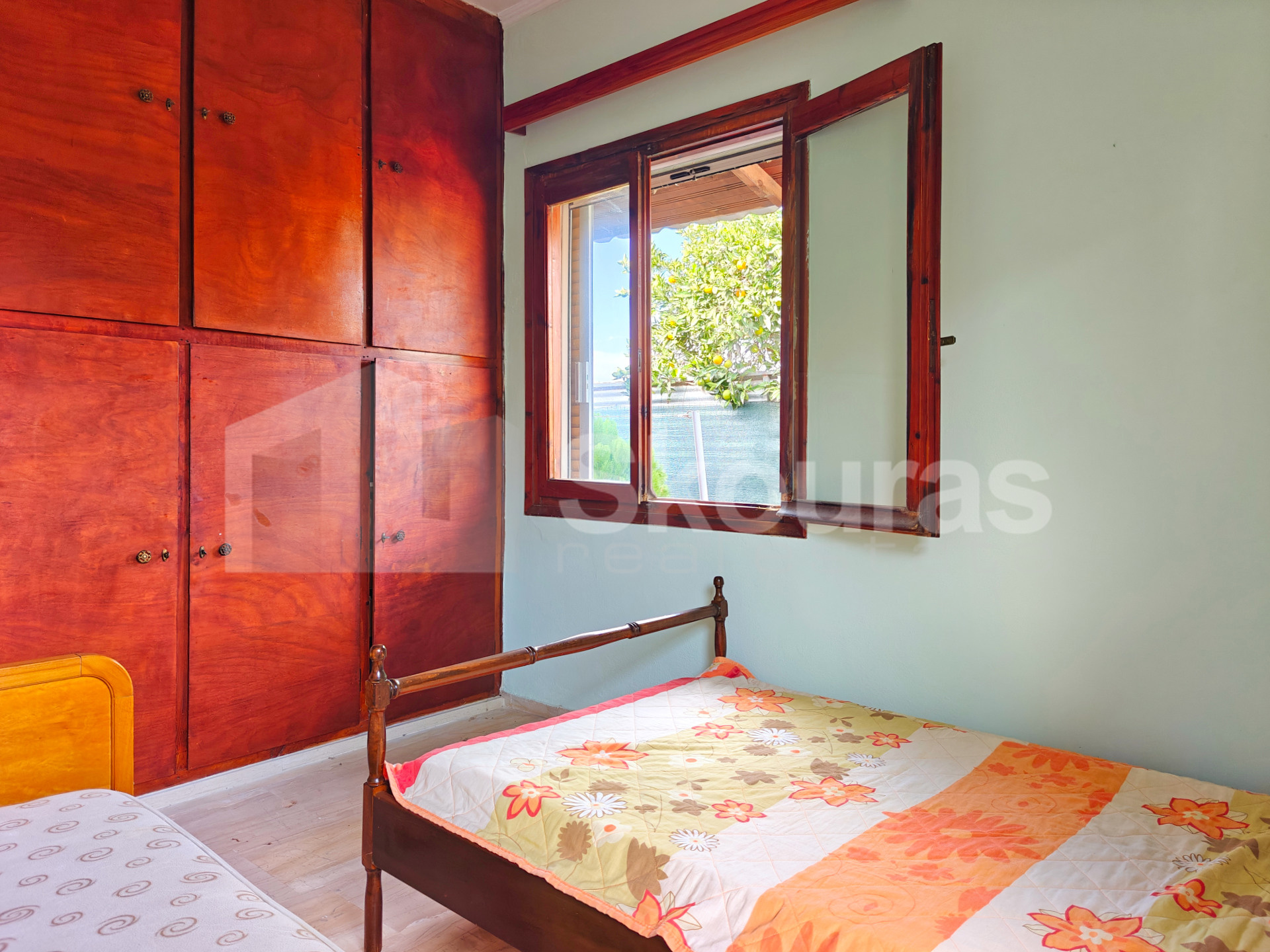 Gallery image 15