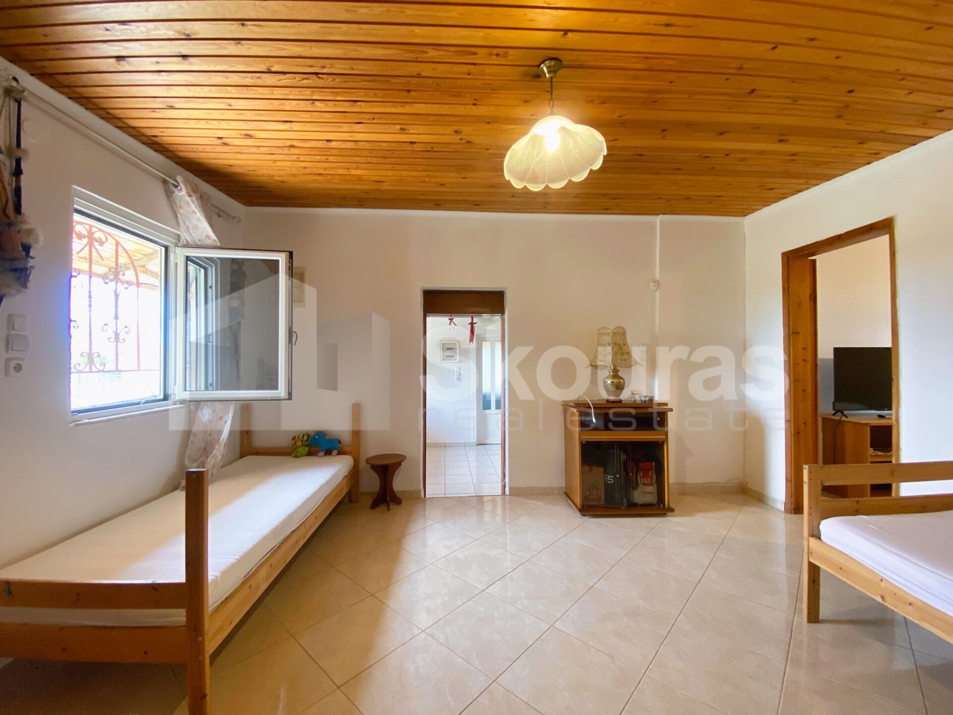 Gallery image 14