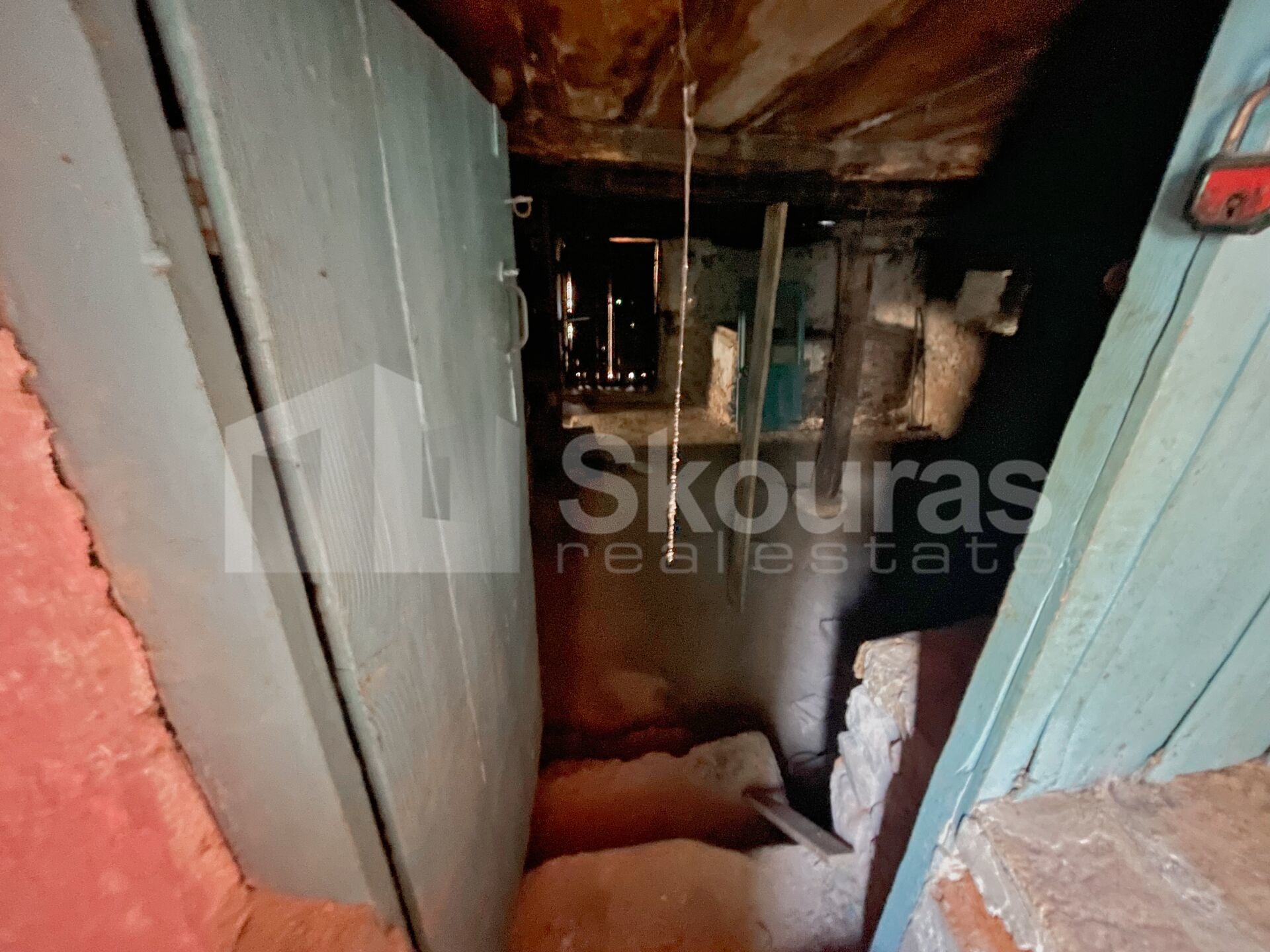 Gallery image 16