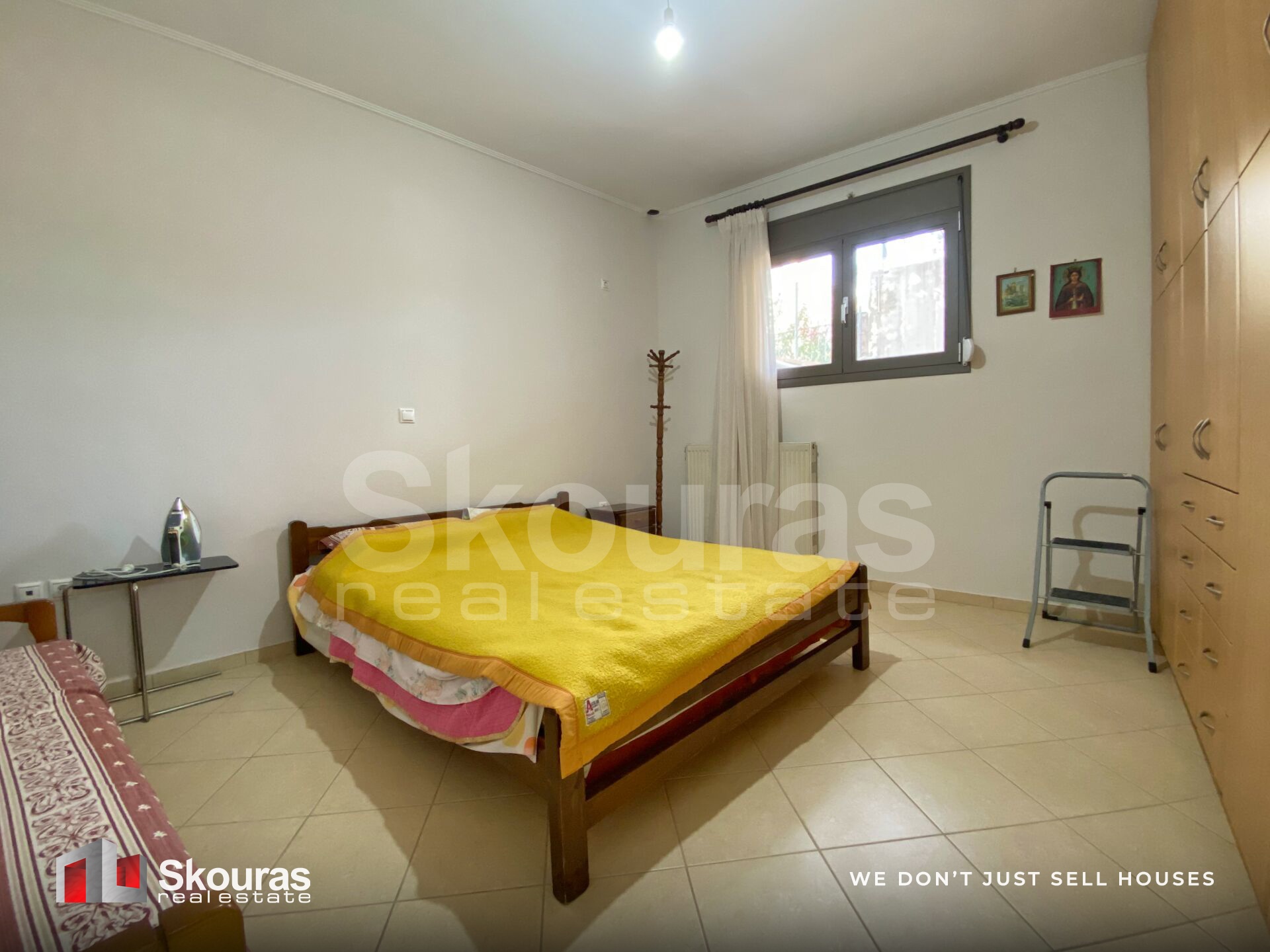 Gallery image 16