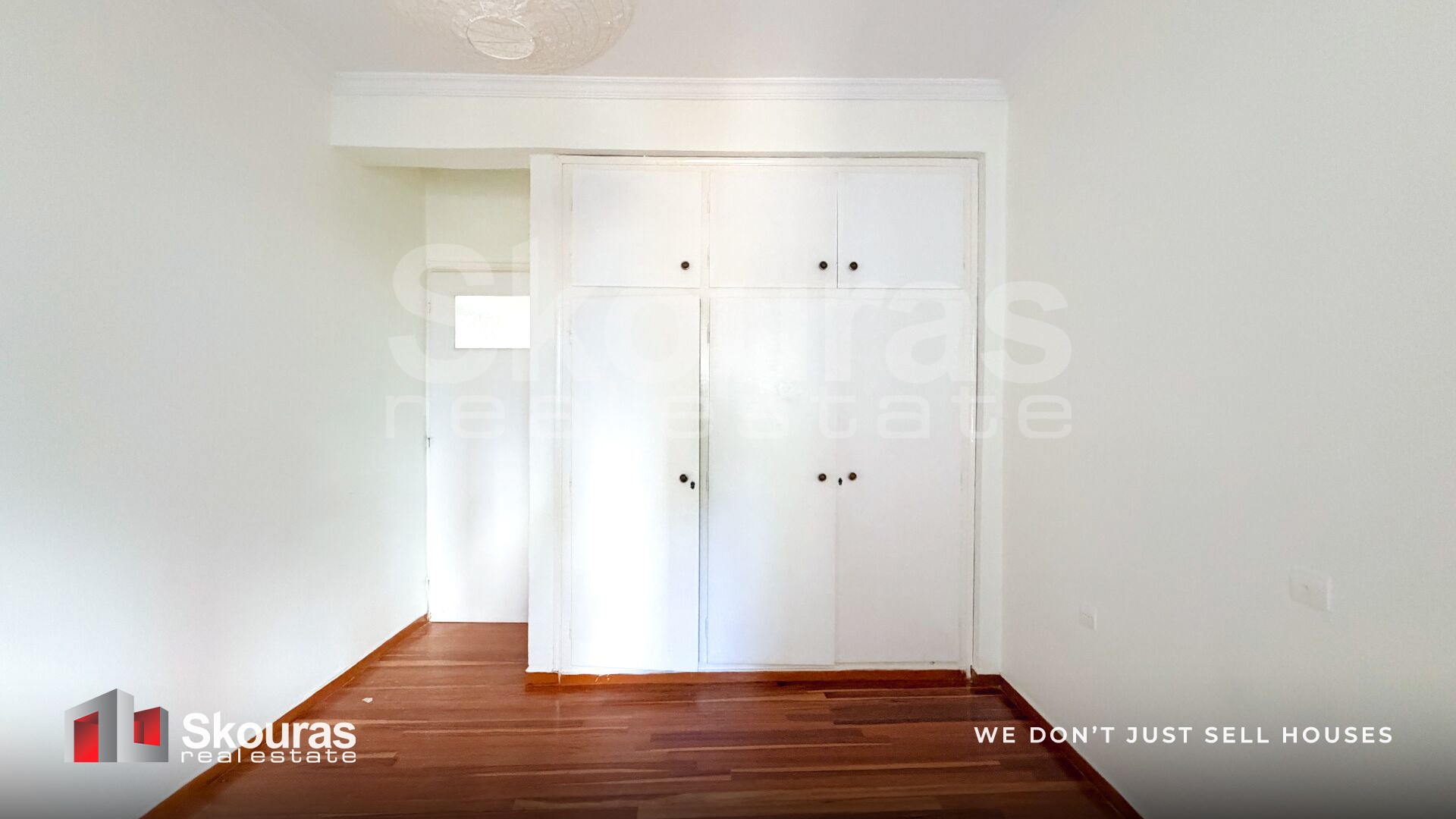 Gallery image 16