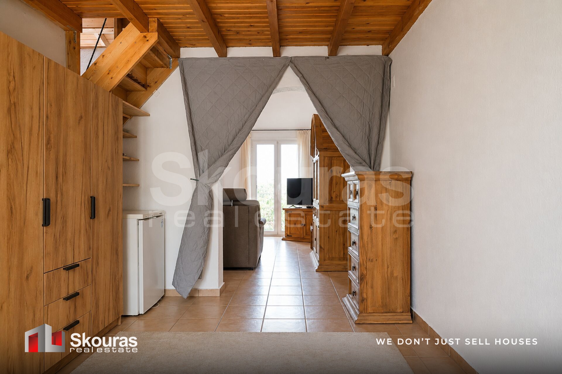 Gallery image 16