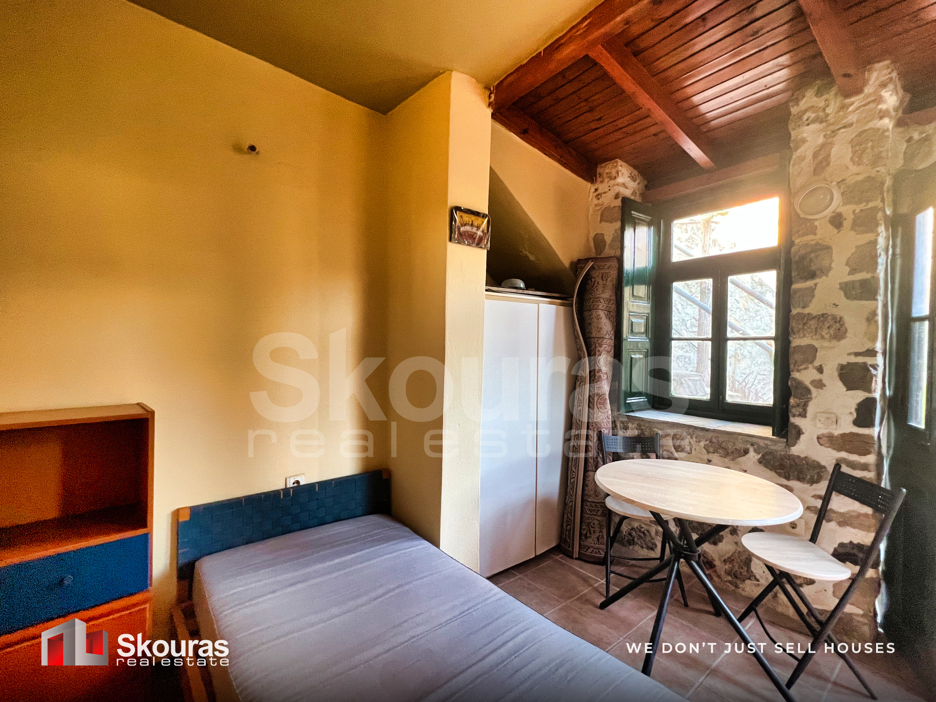 Gallery image 16